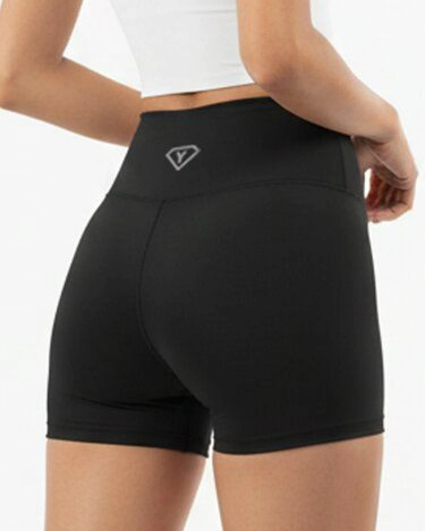 Yoga Hero Shorts Schwarz V-Cross aus ECONYL – Ansicht 3