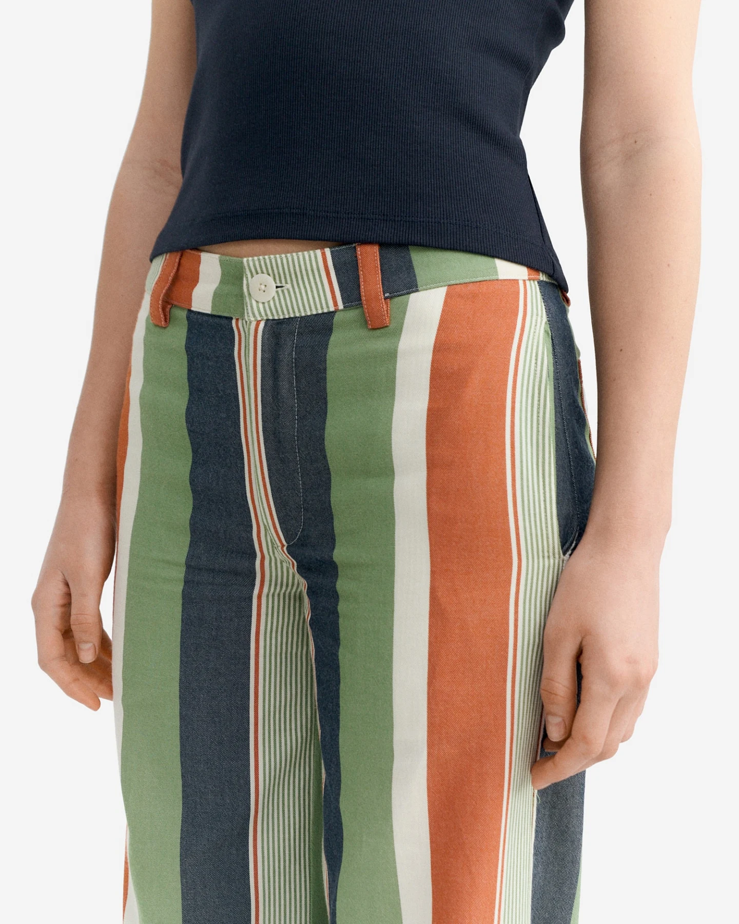 Thinking MU Hose SERENA – Ansicht 5