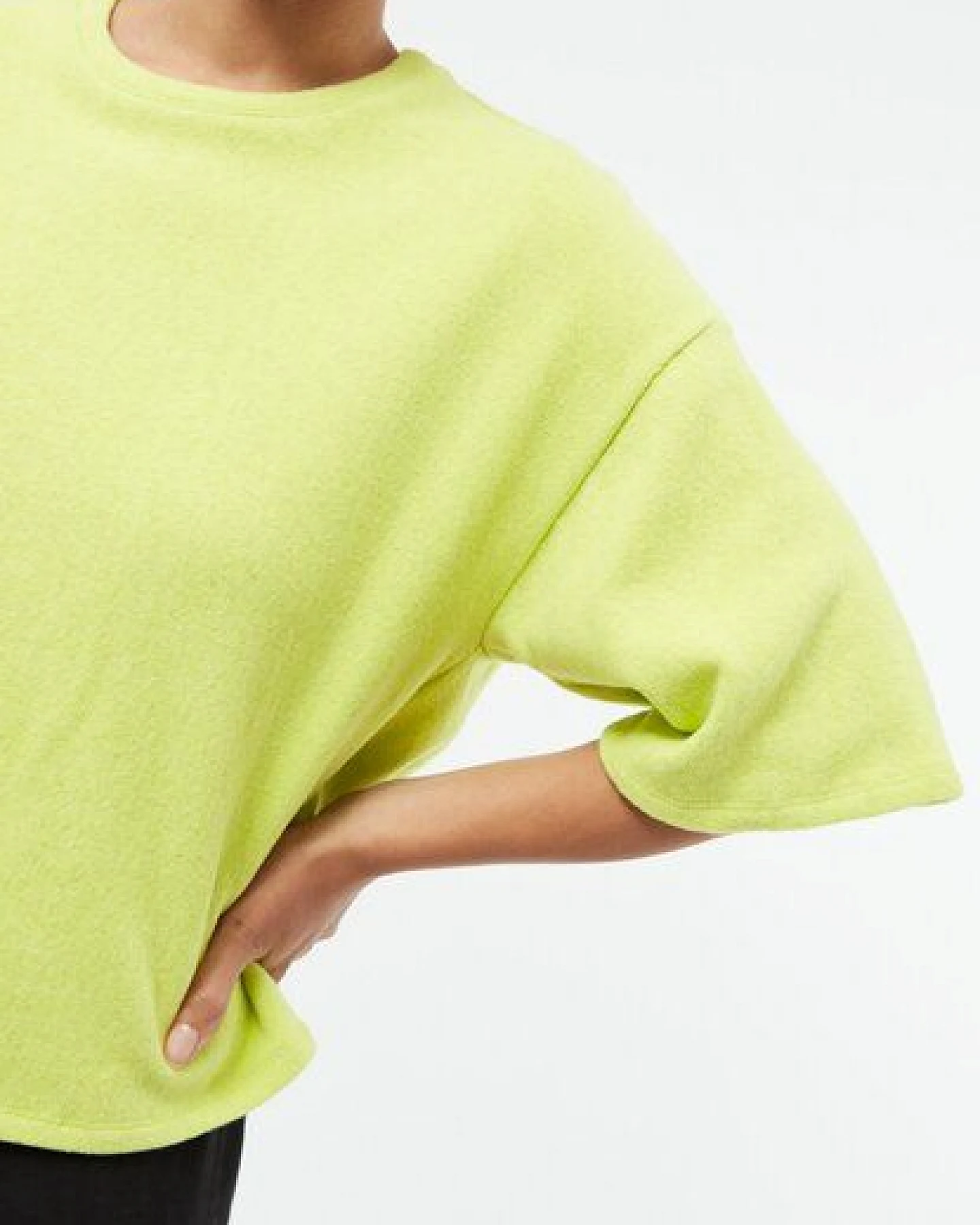 Givn Berlin Sweater GBSELMA aus recycelter Baumwolle - Lime Green – Ansicht 3