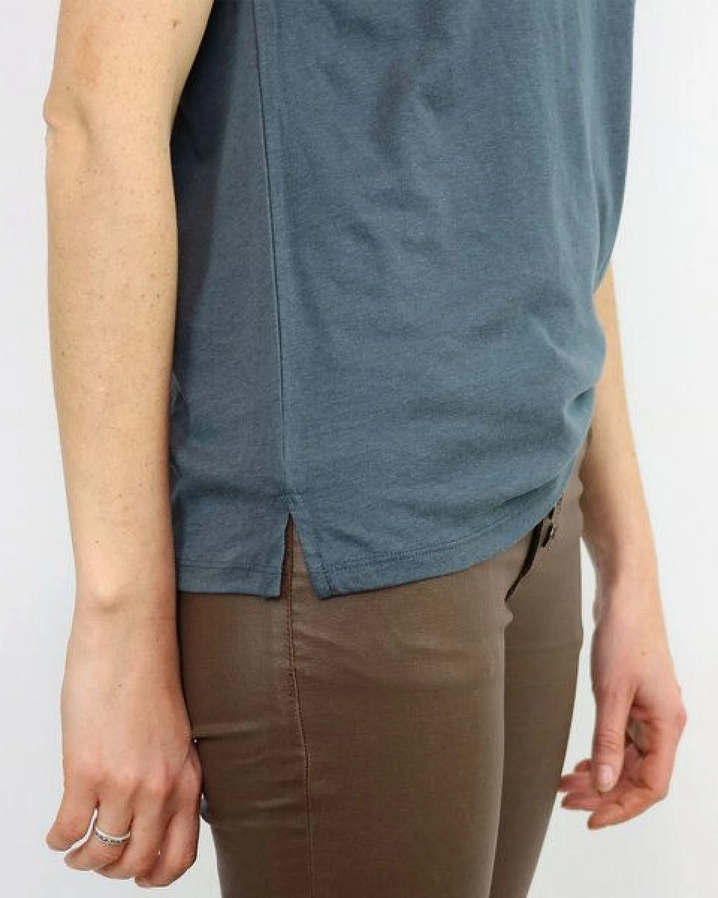 GARY MASH Oversize Shirt Anthrazit aus Tencel®-Mix – Ansicht 4
