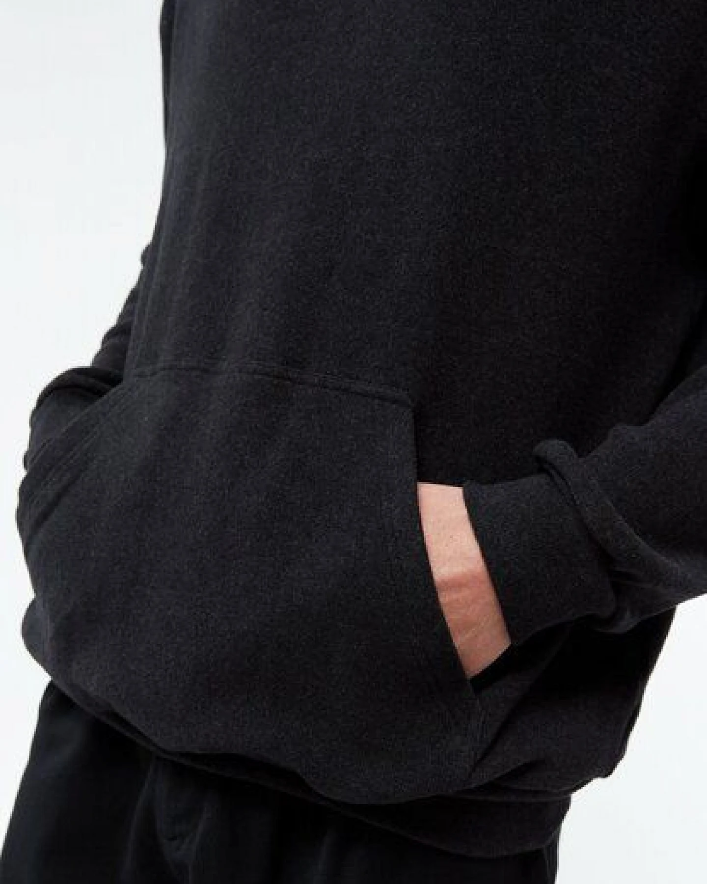 Givn Berlin Hoodie GBMATTES aus recycelter Baumwolle – Ansicht 4