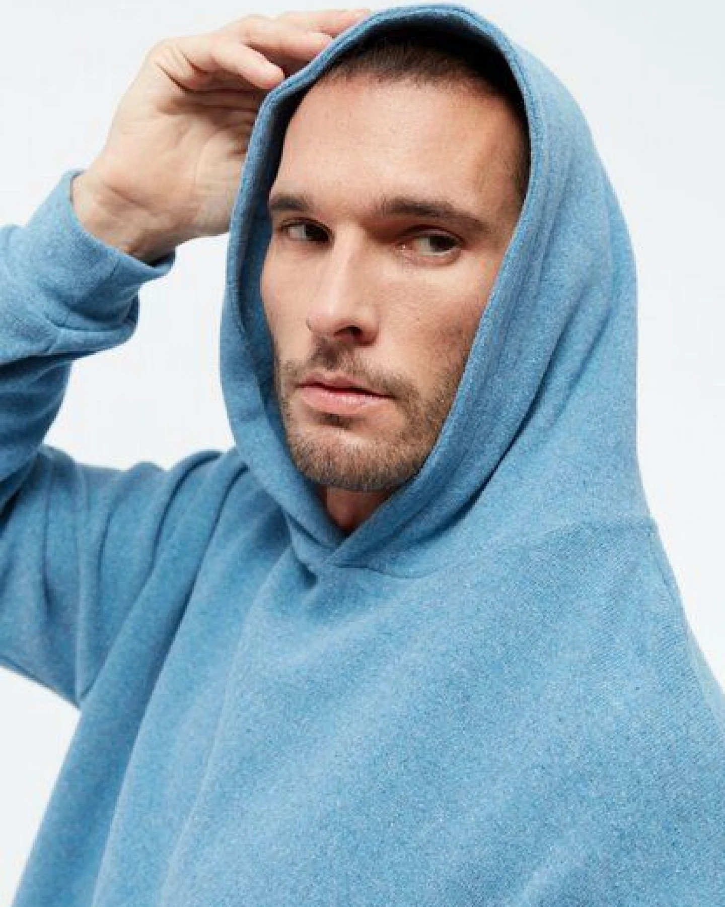 Givn Berlin Hoodie GBMATTES aus recycelter Baumwolle - Frosty Blue – Ansicht 4