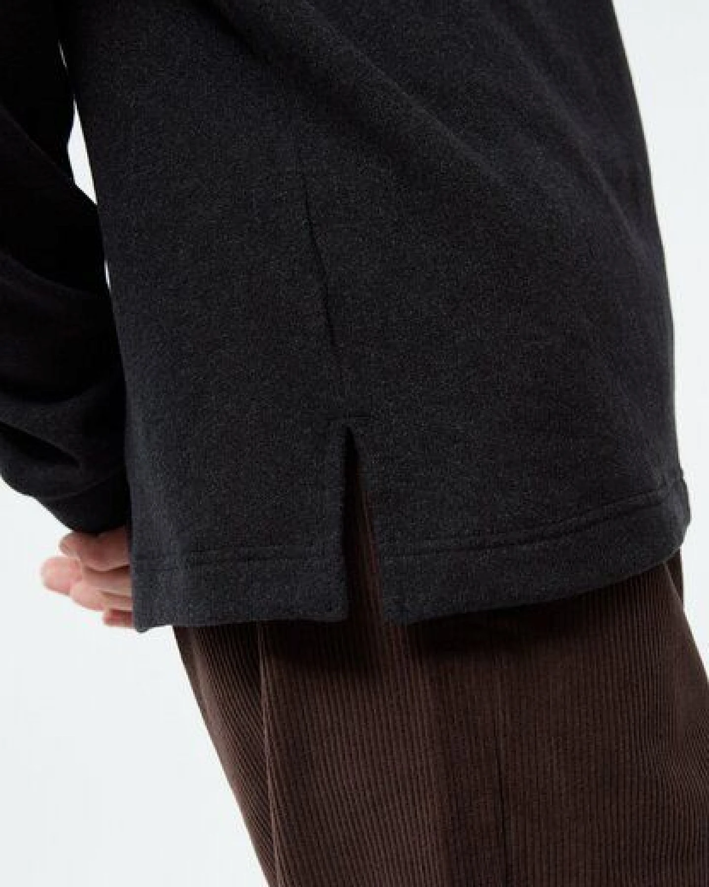 Givn Berlin Longsleeve GBTORBEN aus recycelter Baumwolle – Ansicht 4