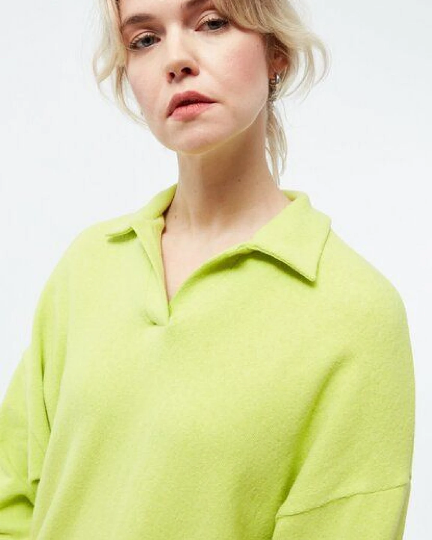 Givn Berlin Sweater GBRESA aus recycelter Baumwolle - Lime Green – Ansicht 3