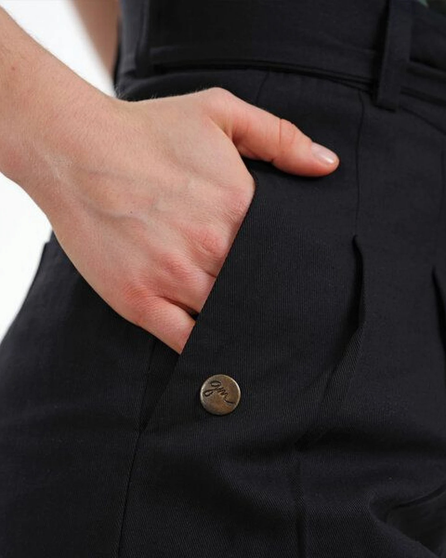 GARY MASH High Waist Shorts Willow aus Biobaumwolle – Ansicht 3