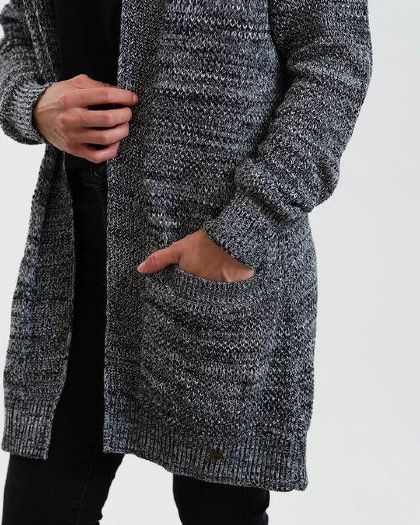 GARY MASH Long-Cardigan Vera mit Kapuze aus Biobaumwolle – Ansicht 4