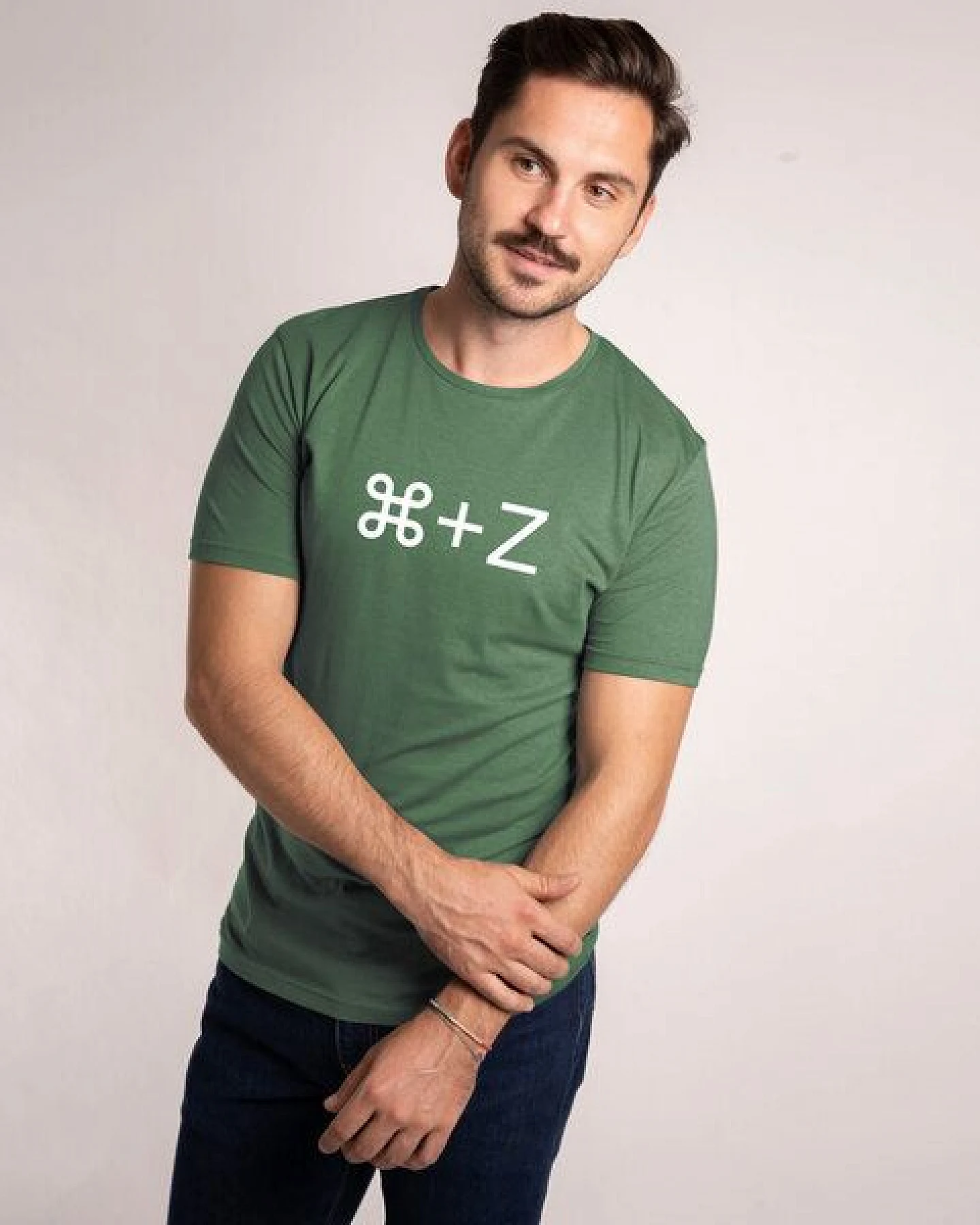 GARY MASH T-Shirt Command Z aus Biobaumwolle – Ansicht 2
