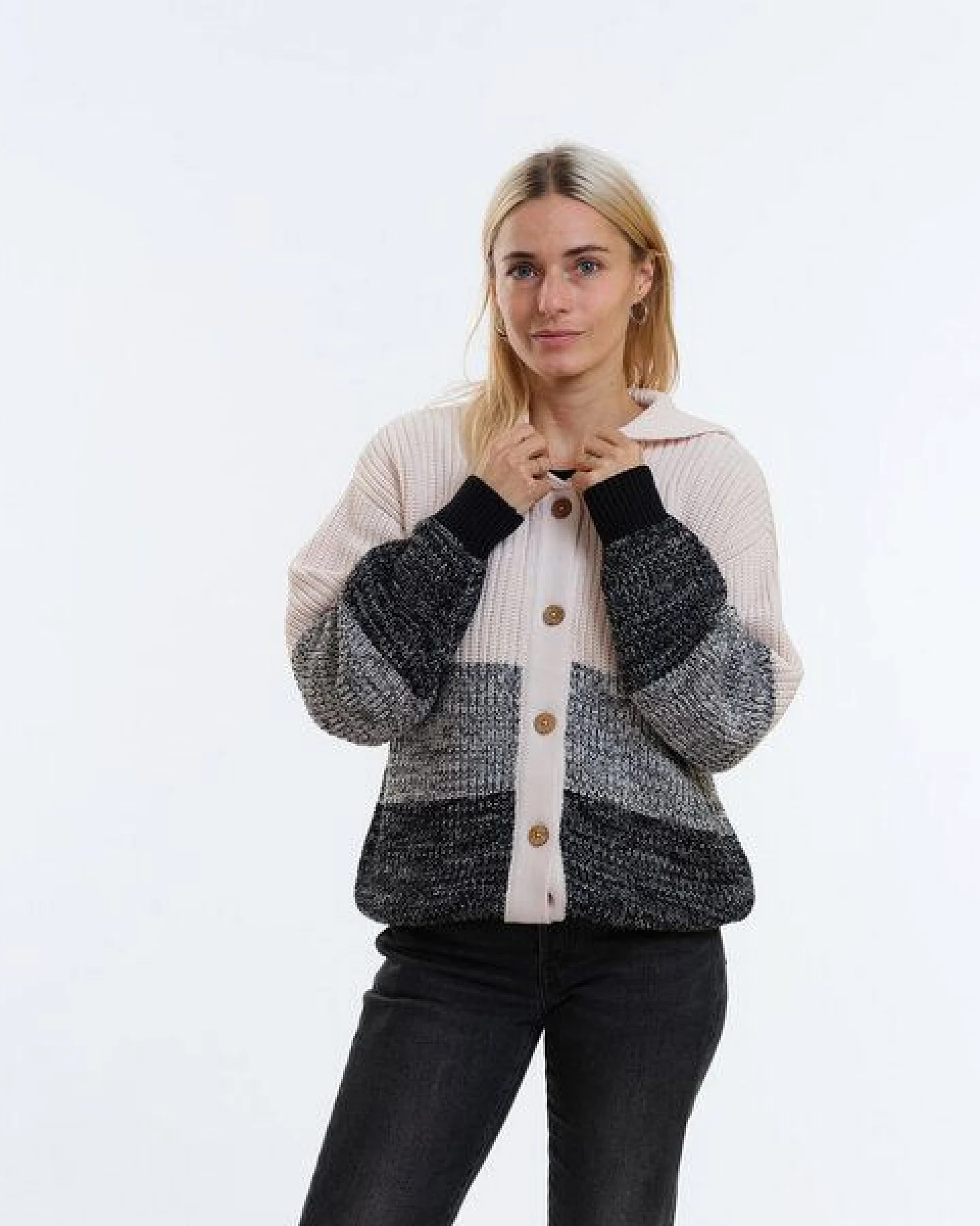 GARY MASH Oversize-Cardigan Winnie mit Kapuze aus Biobaumwolle – Ansicht 2