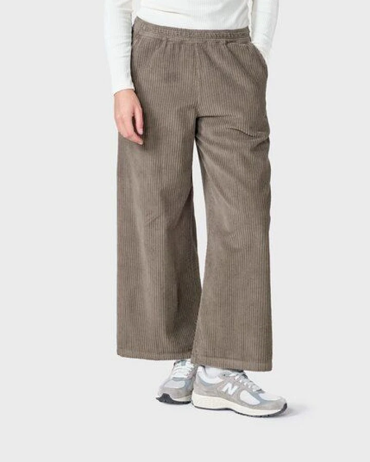Taupe (Braun)