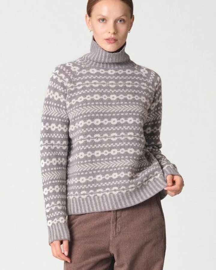 Klitmøller Collective Merino-Rollkragenpullover mit nordischem Muster Modell: Sofie