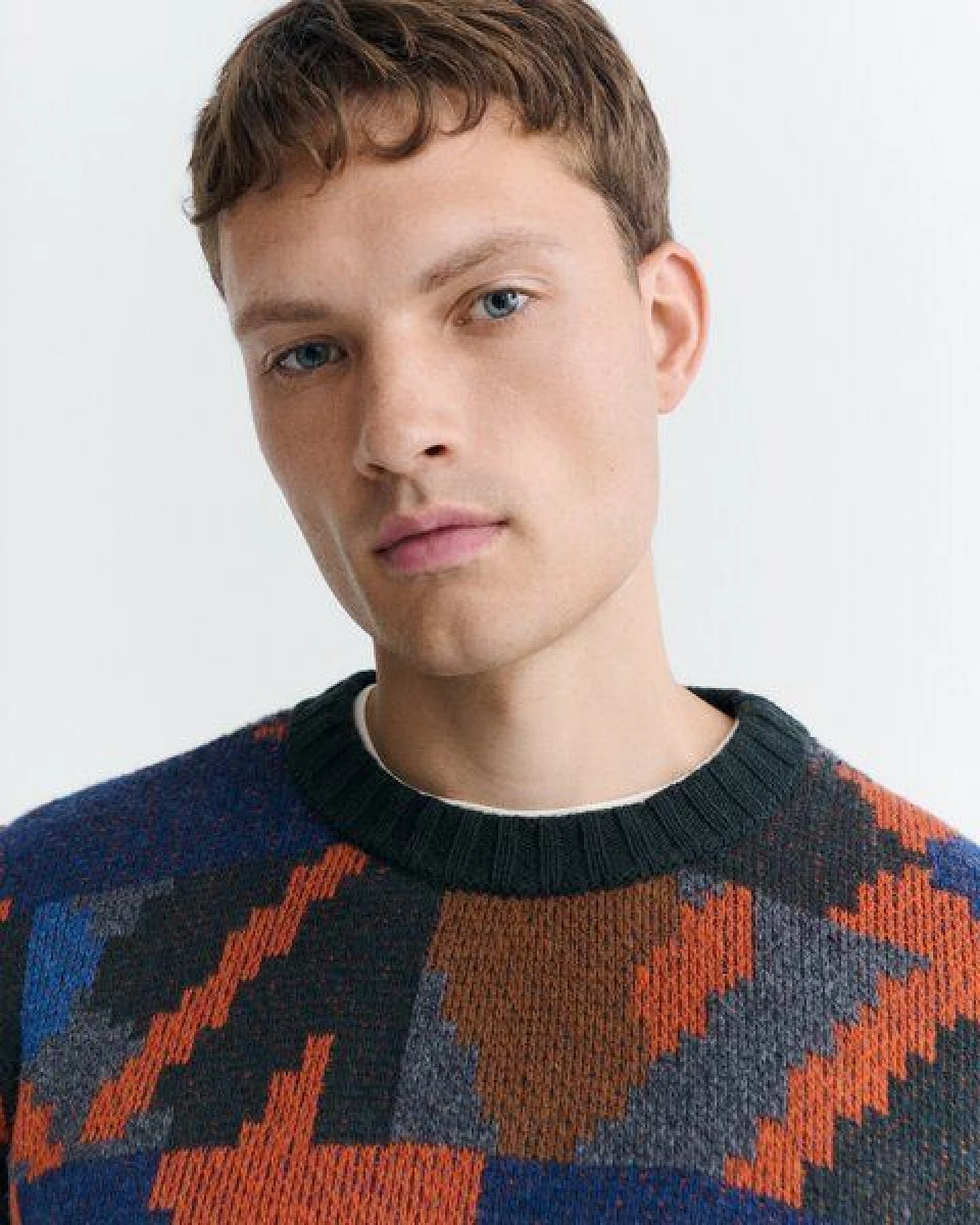 thinking mu Gemusterter Merino-Strickpullover Modell: Matgi – Ansicht 2