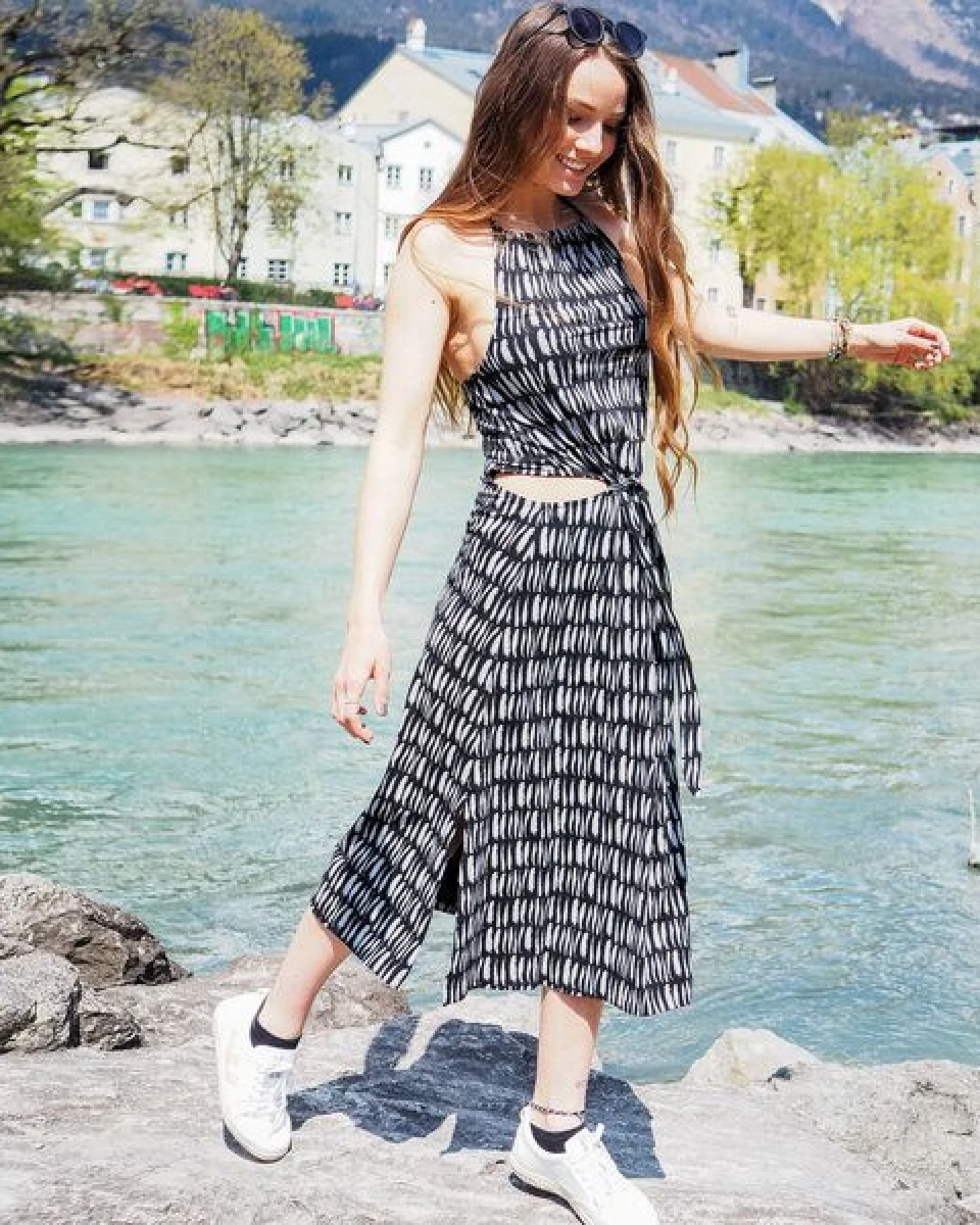 GARY MASH Midikleid Letitia Strokes aus Biobaumwolle – Ansicht 4