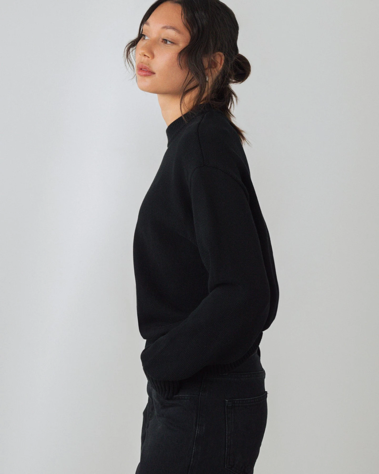 Honest Basics Damen vegan Pullover Rundhalsausschnitt Schwarz – Ansicht 2
