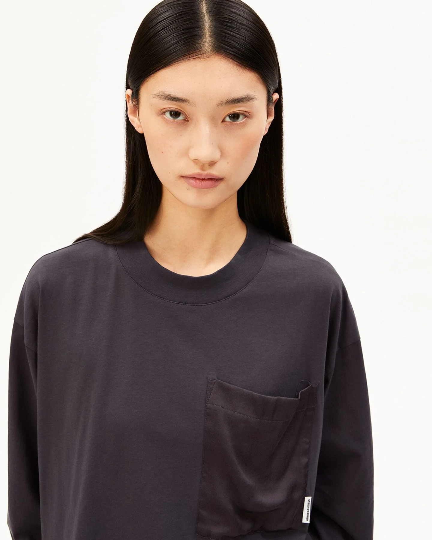 ARMEDANGELS Longsleeve PATCHED POCKET – Ansicht 4