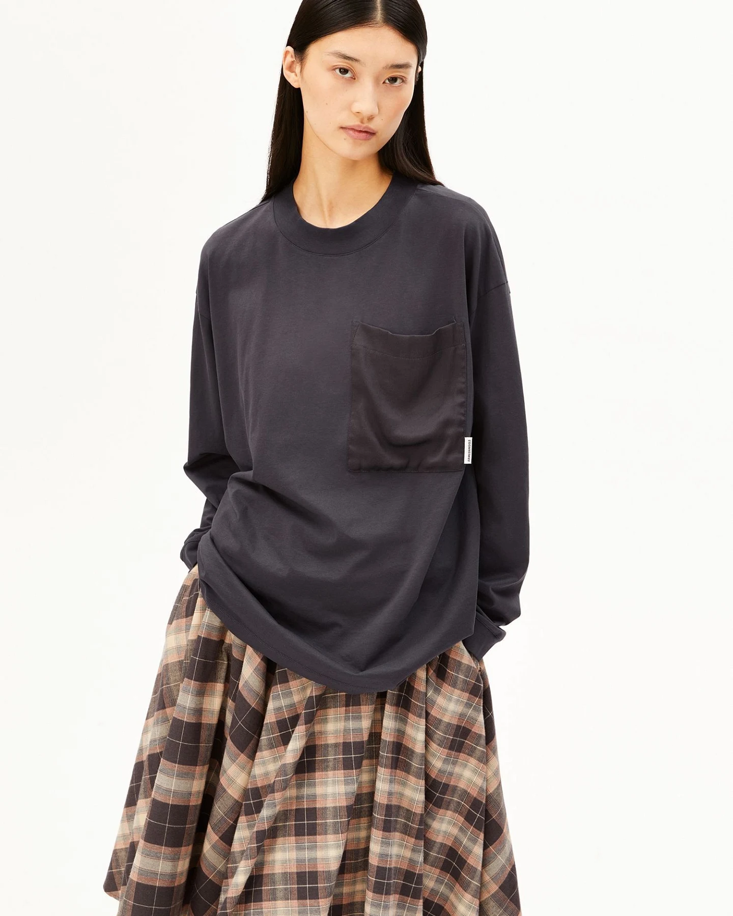 ARMEDANGELS Longsleeve PATCHED POCKET – Ansicht 2