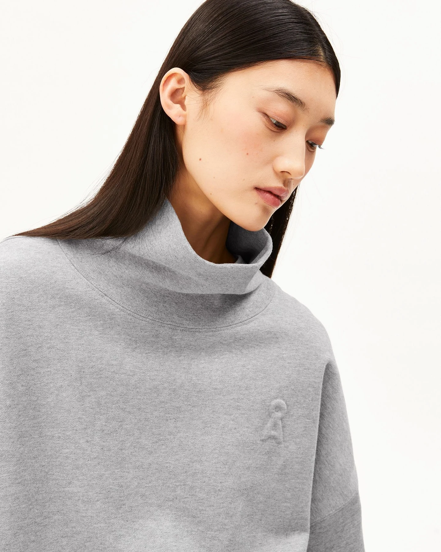 ARMEDANGELS Sweatshirt ICONIC OPEN EDGE FUNNELNECK – Ansicht 4