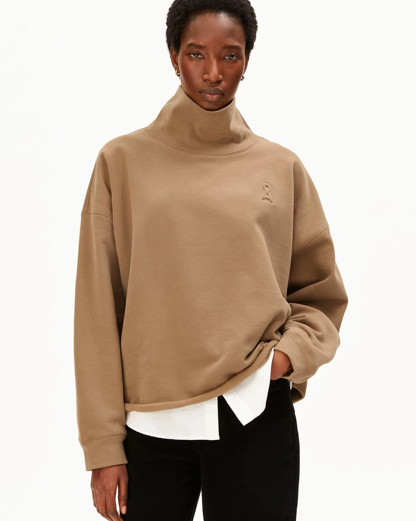 ARMEDANGELS Sweatshirt ICONIC OPEN EDGE FUNNELNECK – Ansicht 2