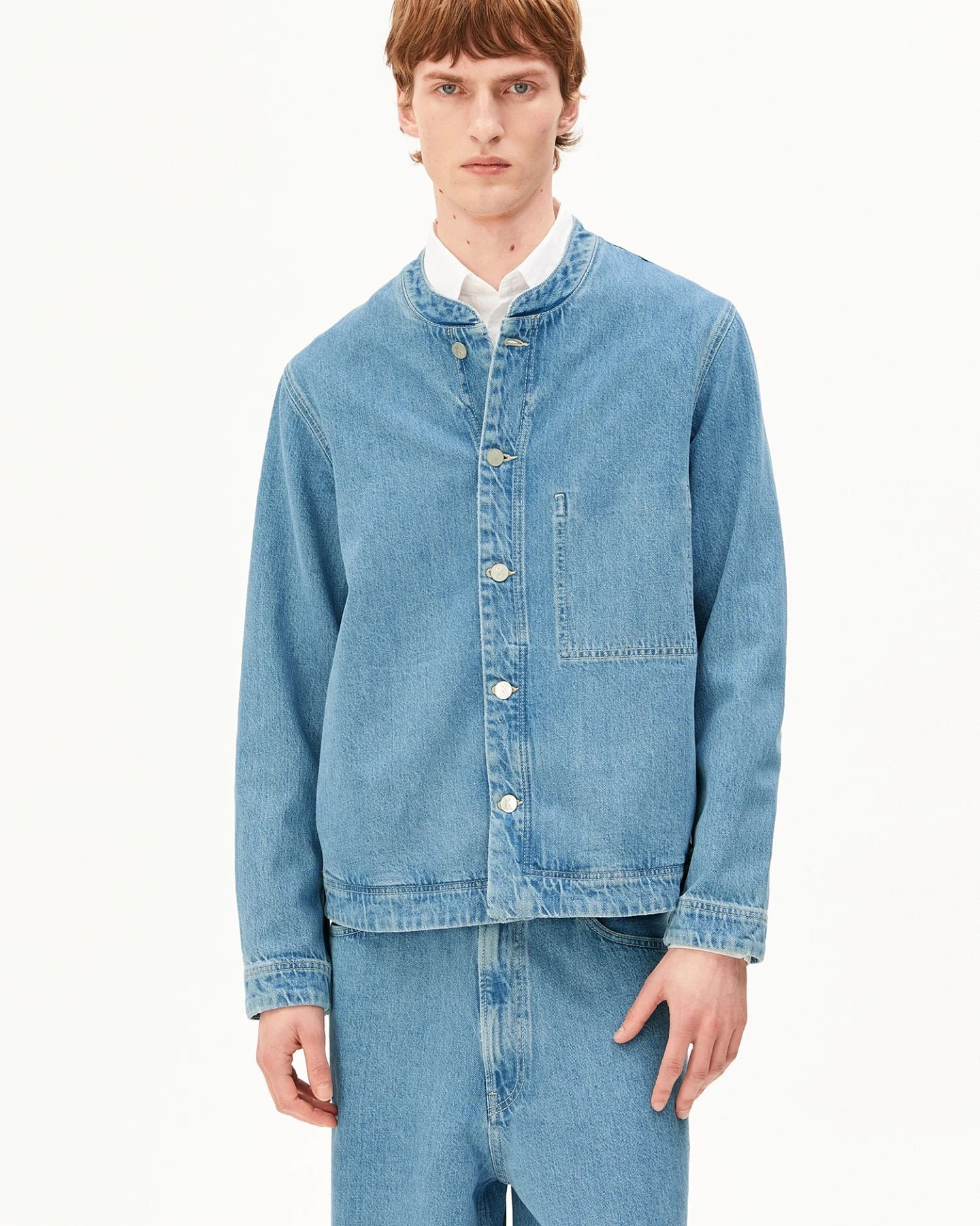 ARMEDANGELS Jeansjacke COLLARLESS DENIM – Ansicht 2