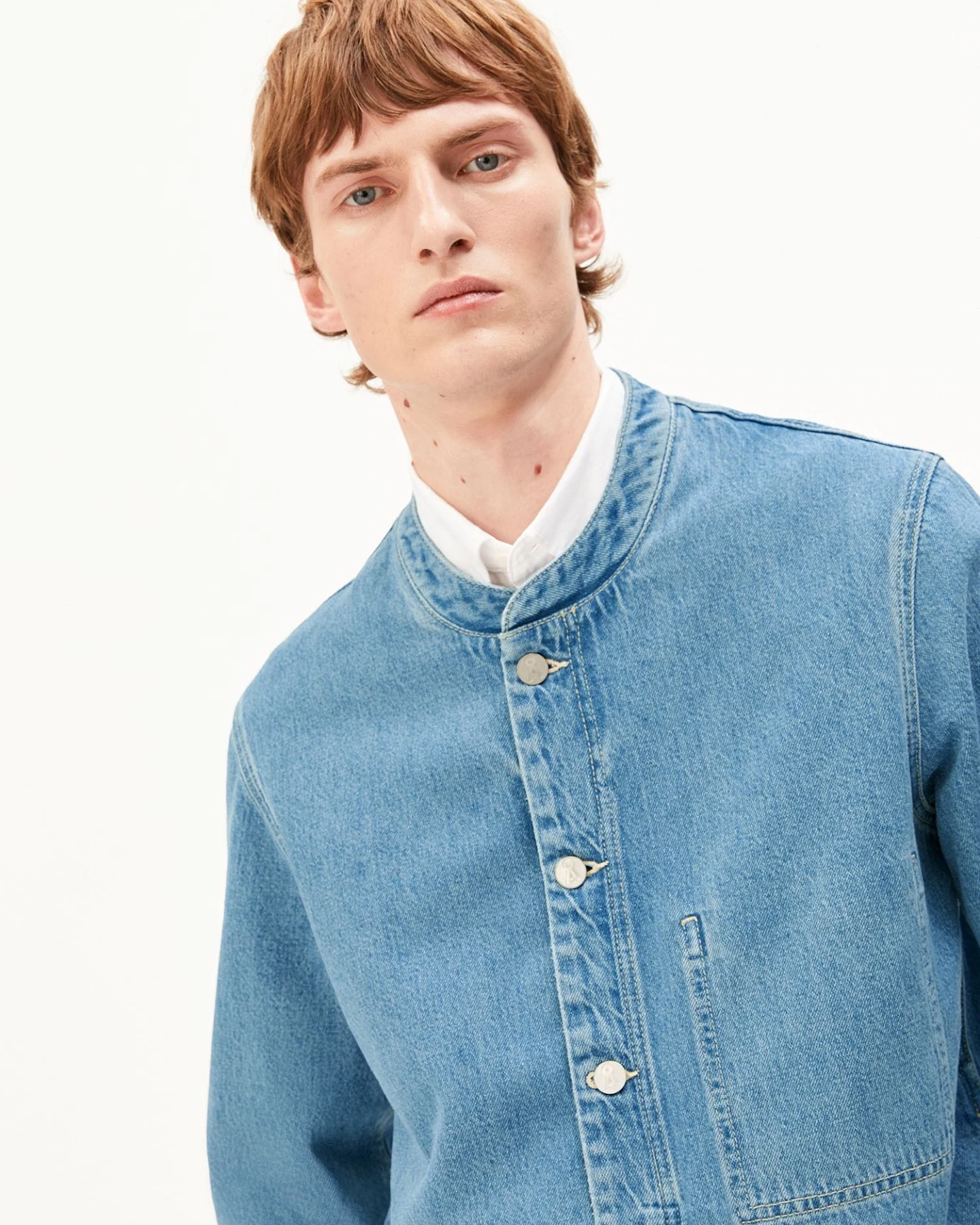 ARMEDANGELS Jeansjacke COLLARLESS DENIM – Ansicht 4