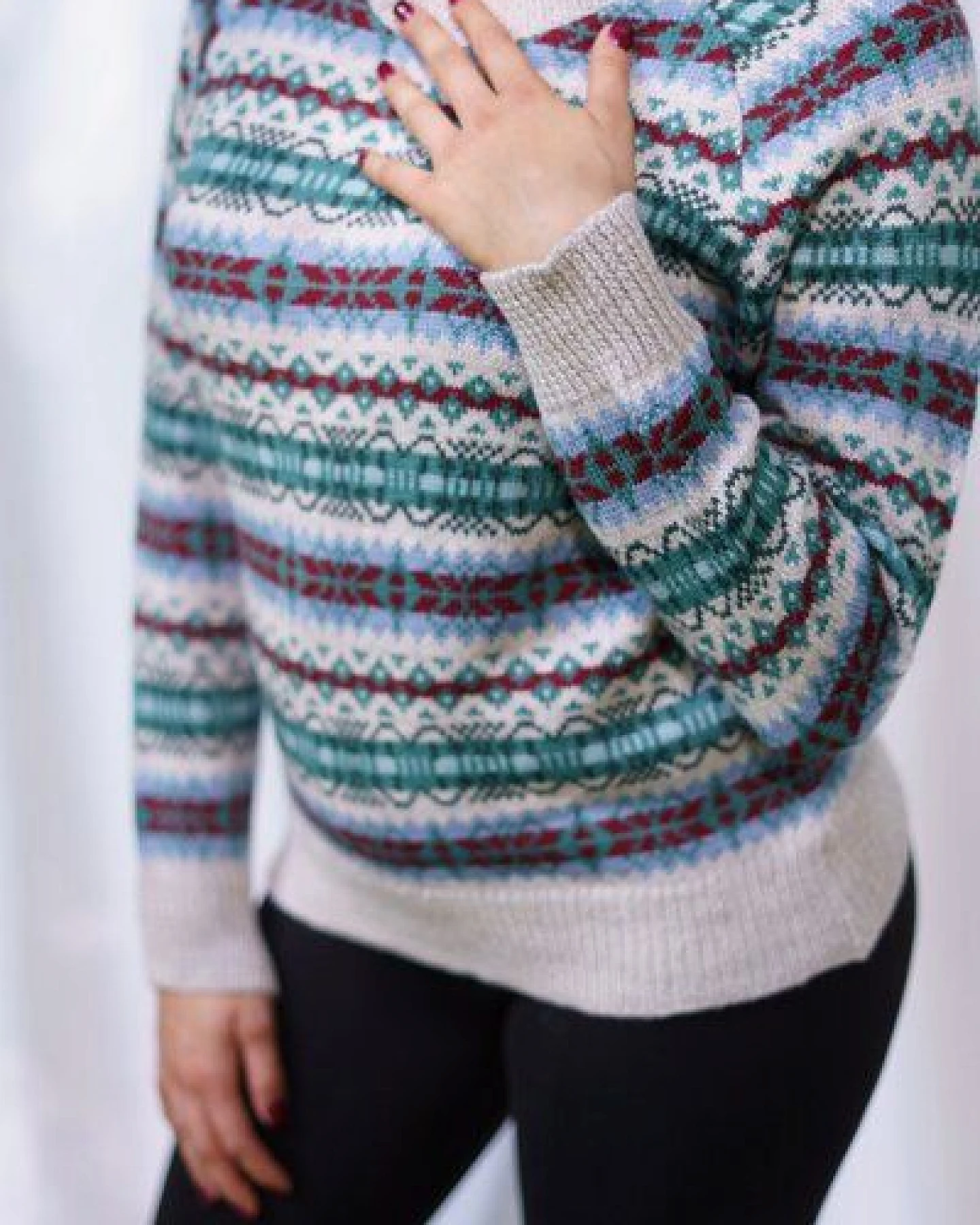 Haus of Namaste Handgefertigter Fair-Isle-Pullover – Ansicht 2