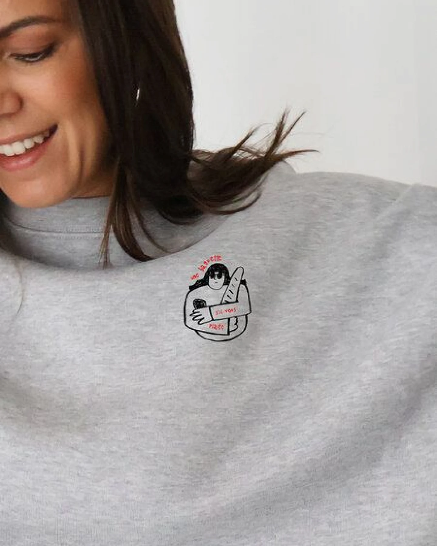 Kultgut Artdesign- Kuscheliger Sweatpullover / Une Baguette – Ansicht 4
