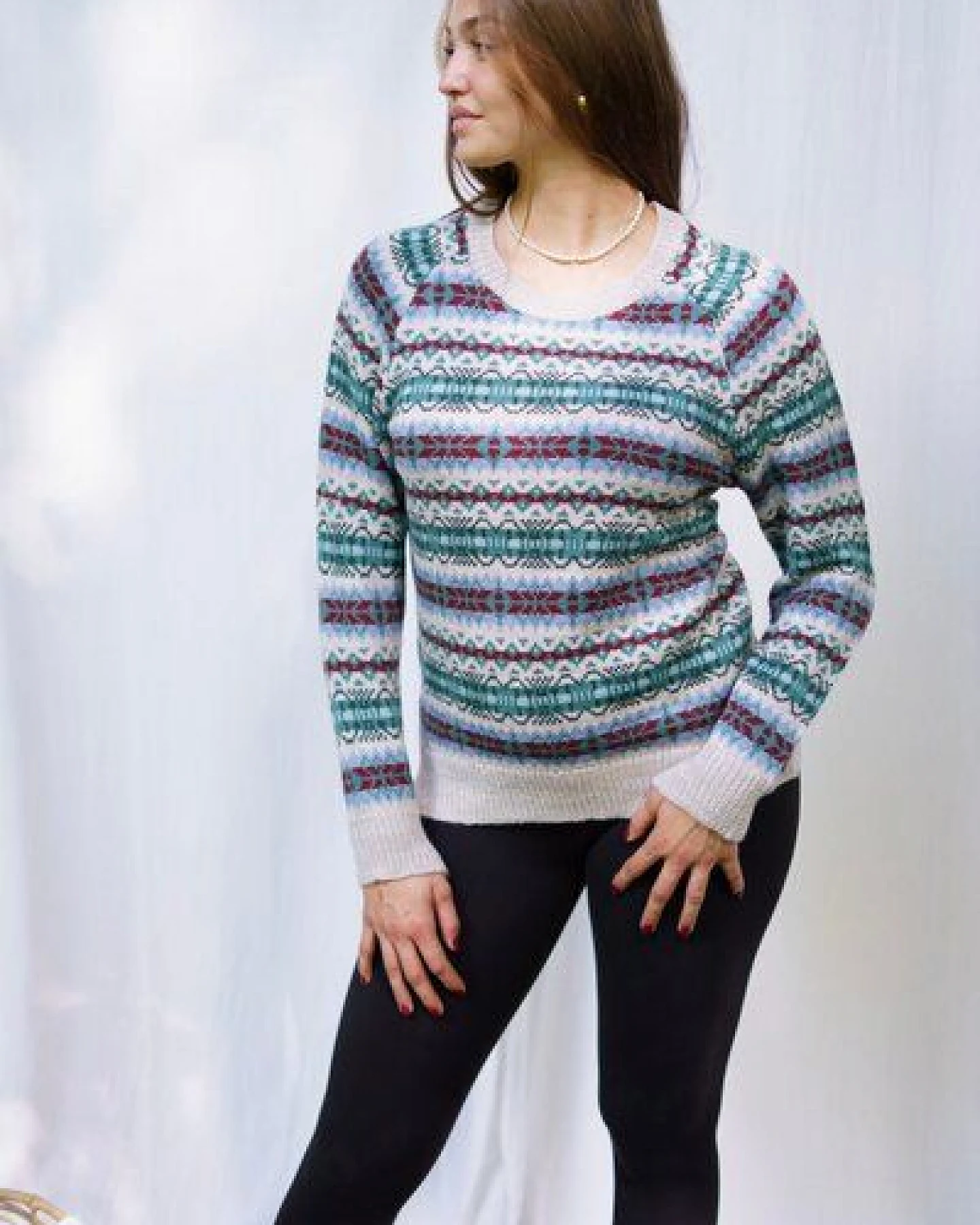 Haus of Namaste Handgefertigter Fair-Isle-Pullover – Ansicht 3