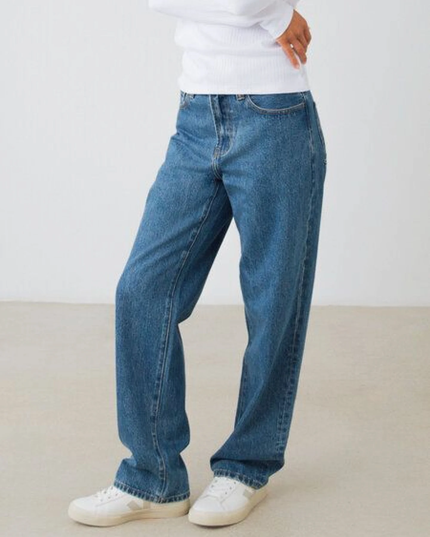 Honest Basics Damen Straight Jeans aus 100% Bio-Baumwolle – Ansicht 2