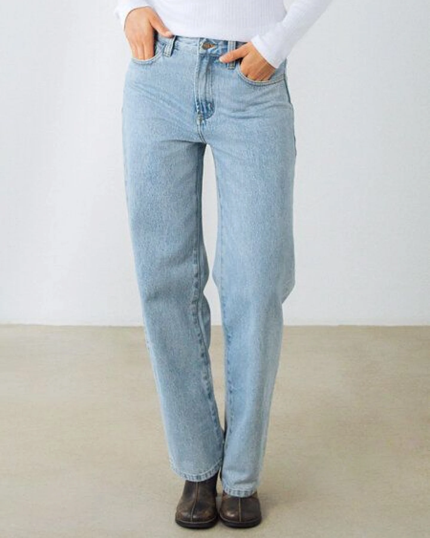 Honest Basics Damen Straight Jeans aus 100% Bio-Baumwolle – Ansicht 4