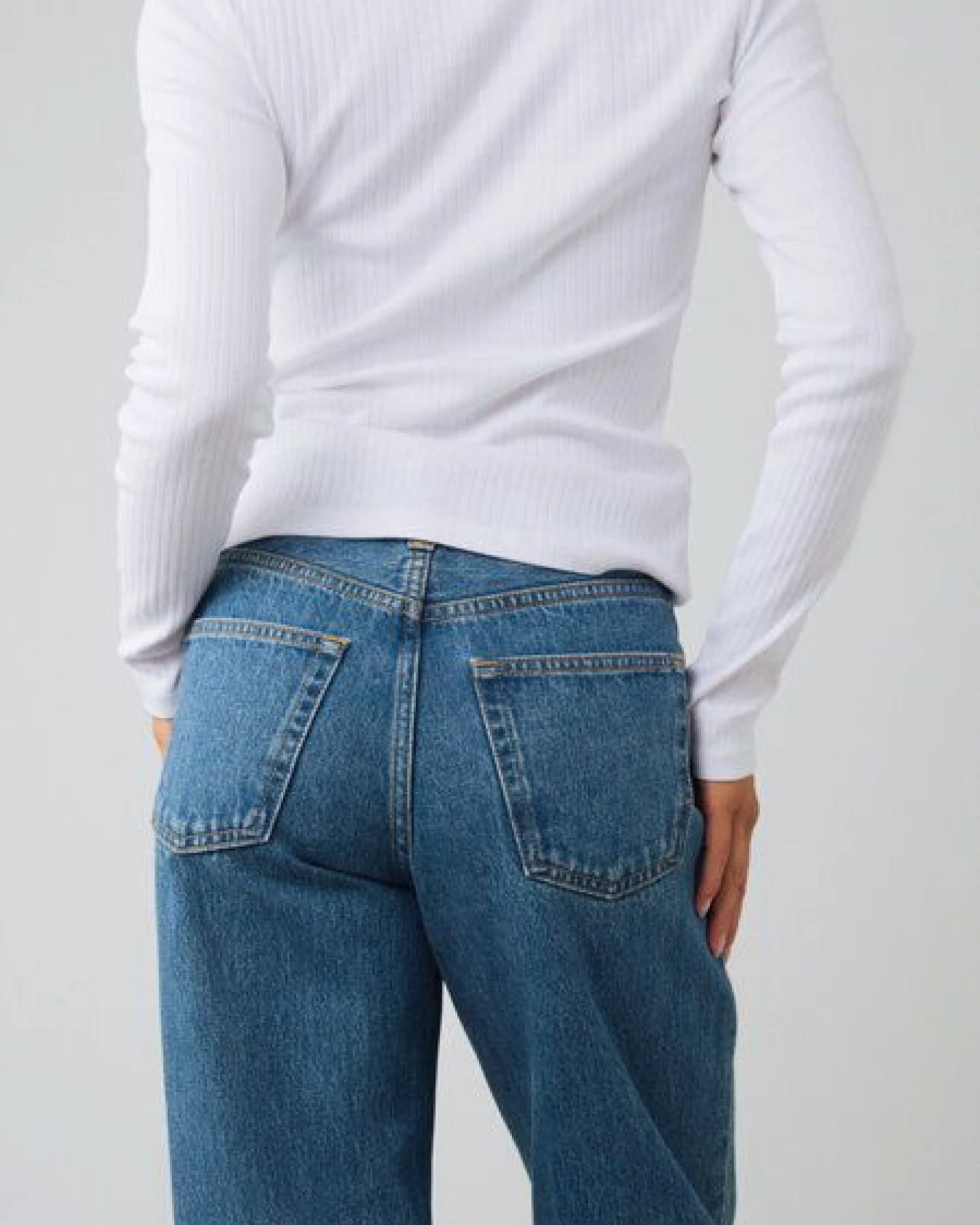 Honest Basics Damen Straight Jeans aus 100% Bio-Baumwolle – Ansicht 4