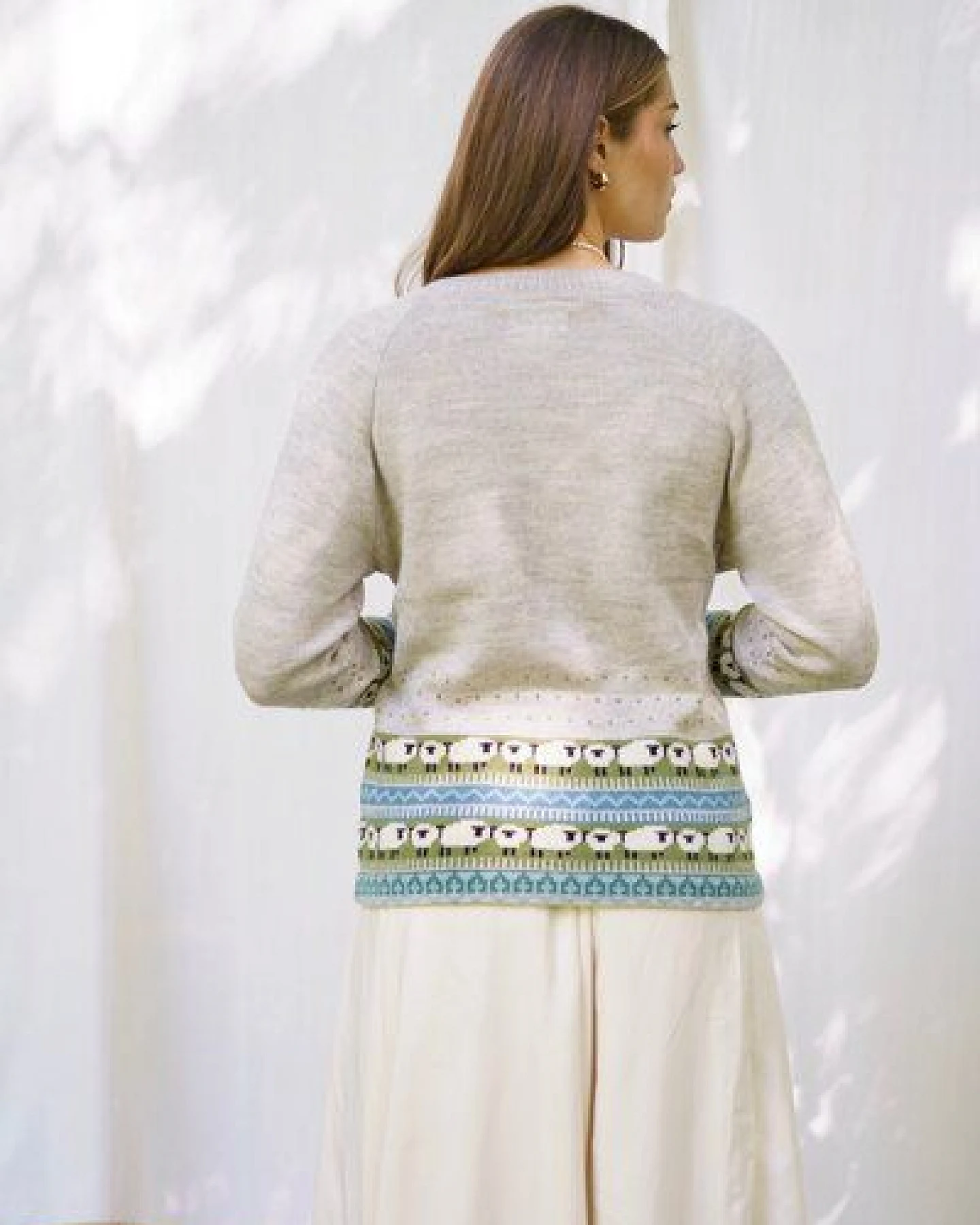 Haus of Namaste Fair Isle Cardigan aus 100% Lammwolle – Ansicht 4