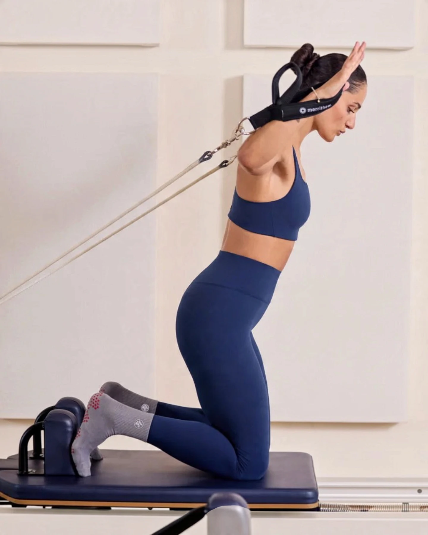Manduka Equilibria Pilates Half Crew Socks - Blush – Ansicht 7