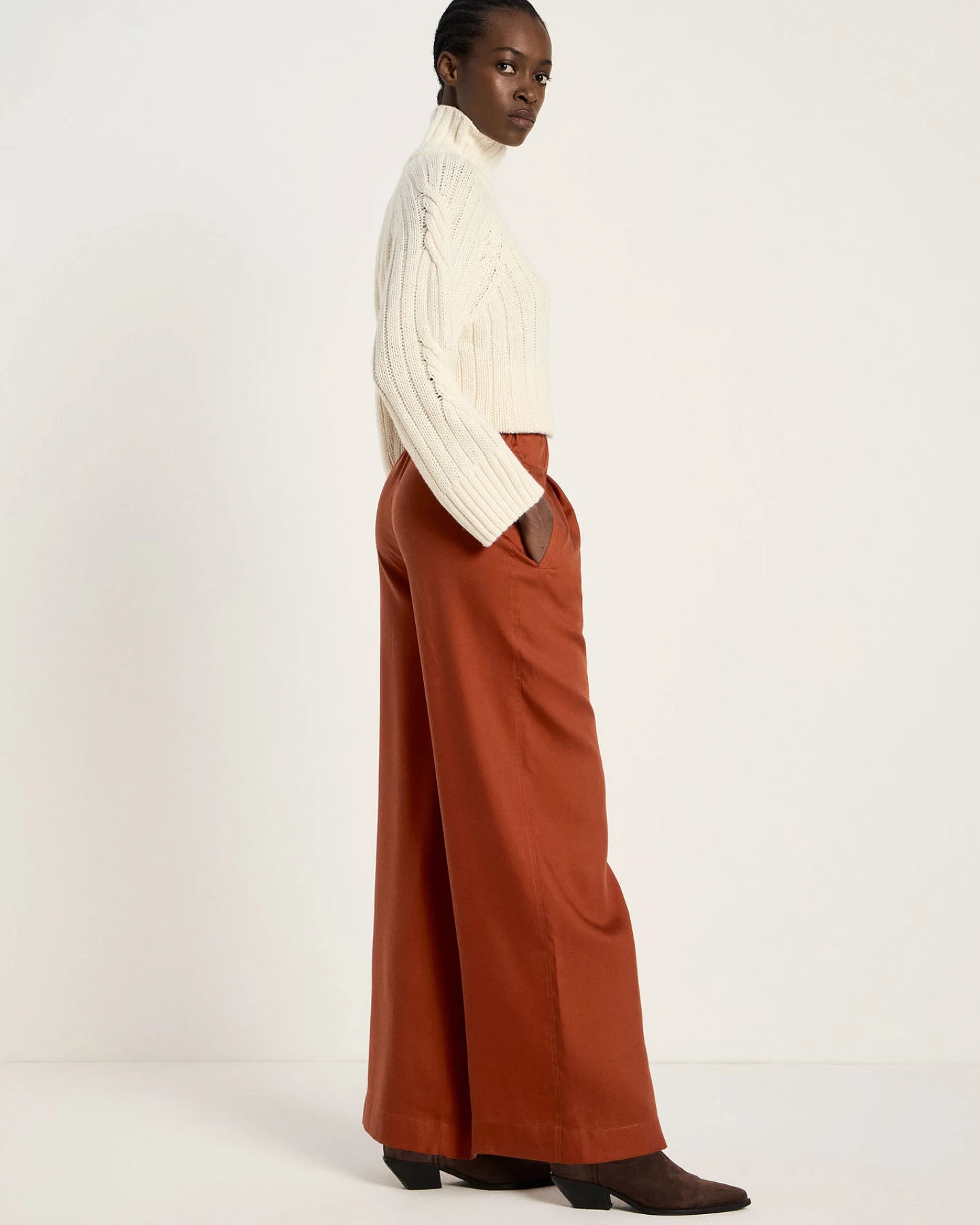 Vorbestellung – Hose mit weitem Bein – Ansicht 2