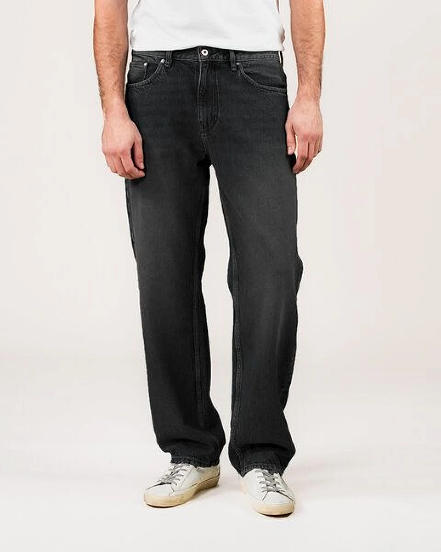 Kuyichi Herren Jeans LARRY Loose Fit aus 99% Bio-Baumwolle und 1% Elasthan – Ansicht 2
