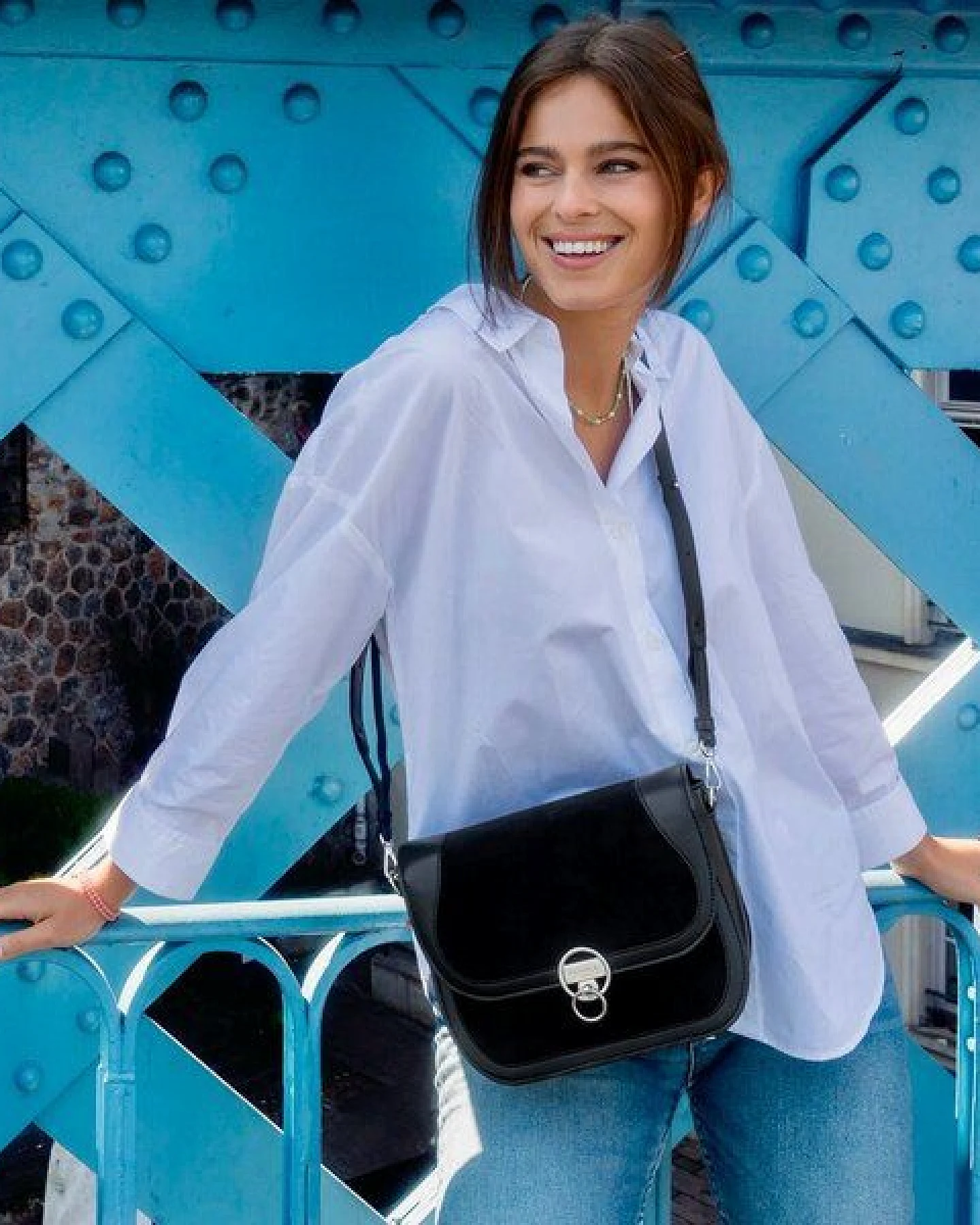 Ashoka Paris Marilyn Uppeal & recyceltes Mikrovelours Schwarz – Ansicht 2