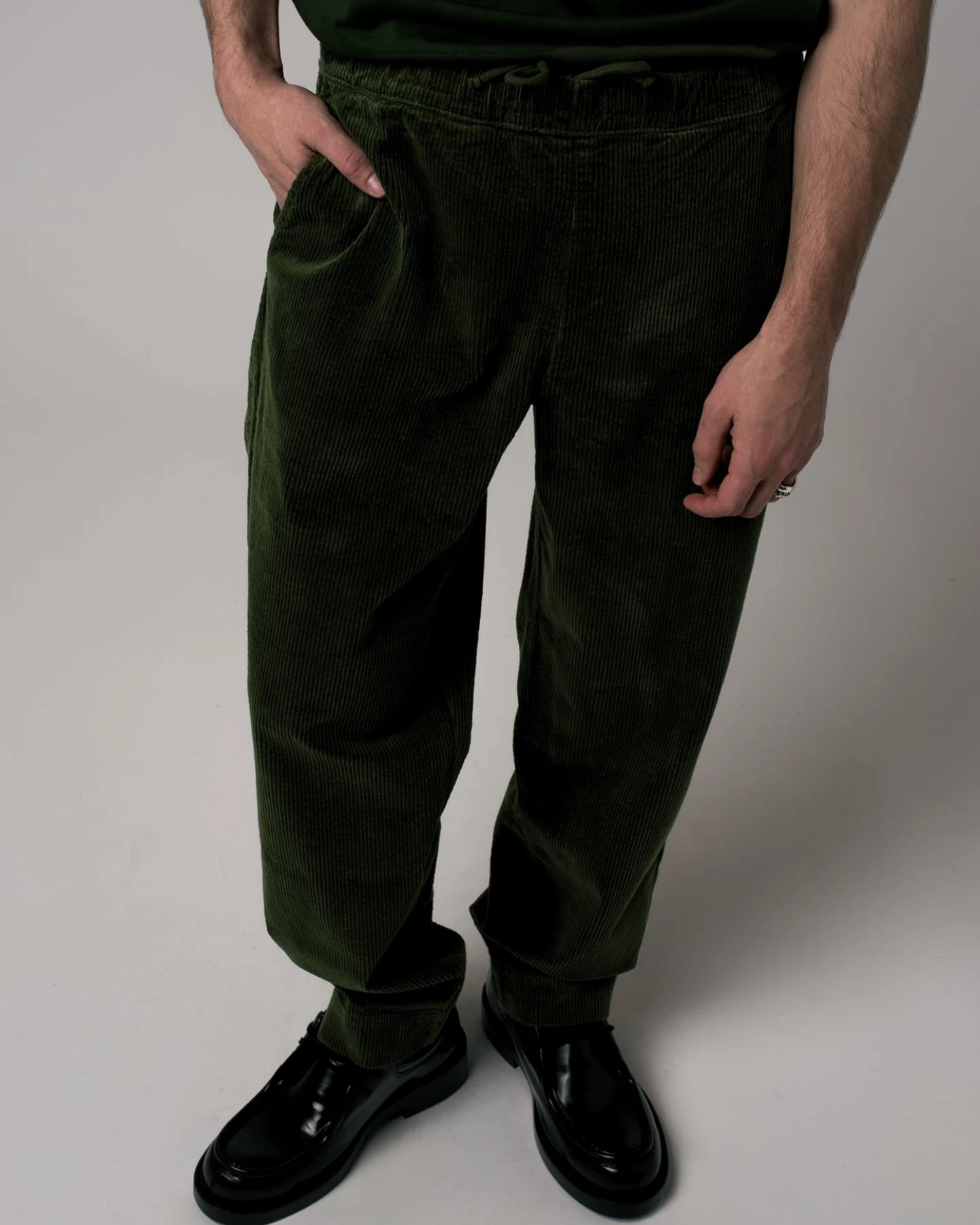 Côtelé Herren vegan Hose Lazy Khaki – Ansicht 2