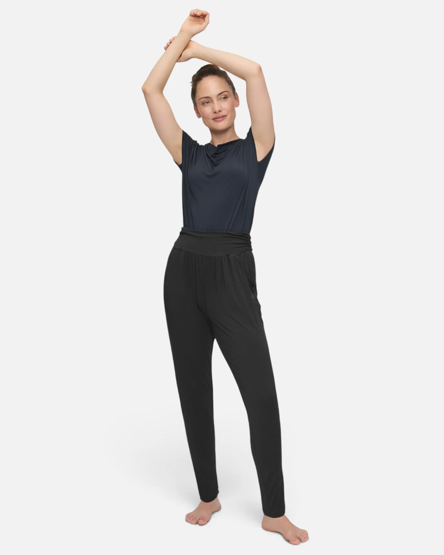 Curare Lockere Hose Roll Down - Black L – Ansicht 3