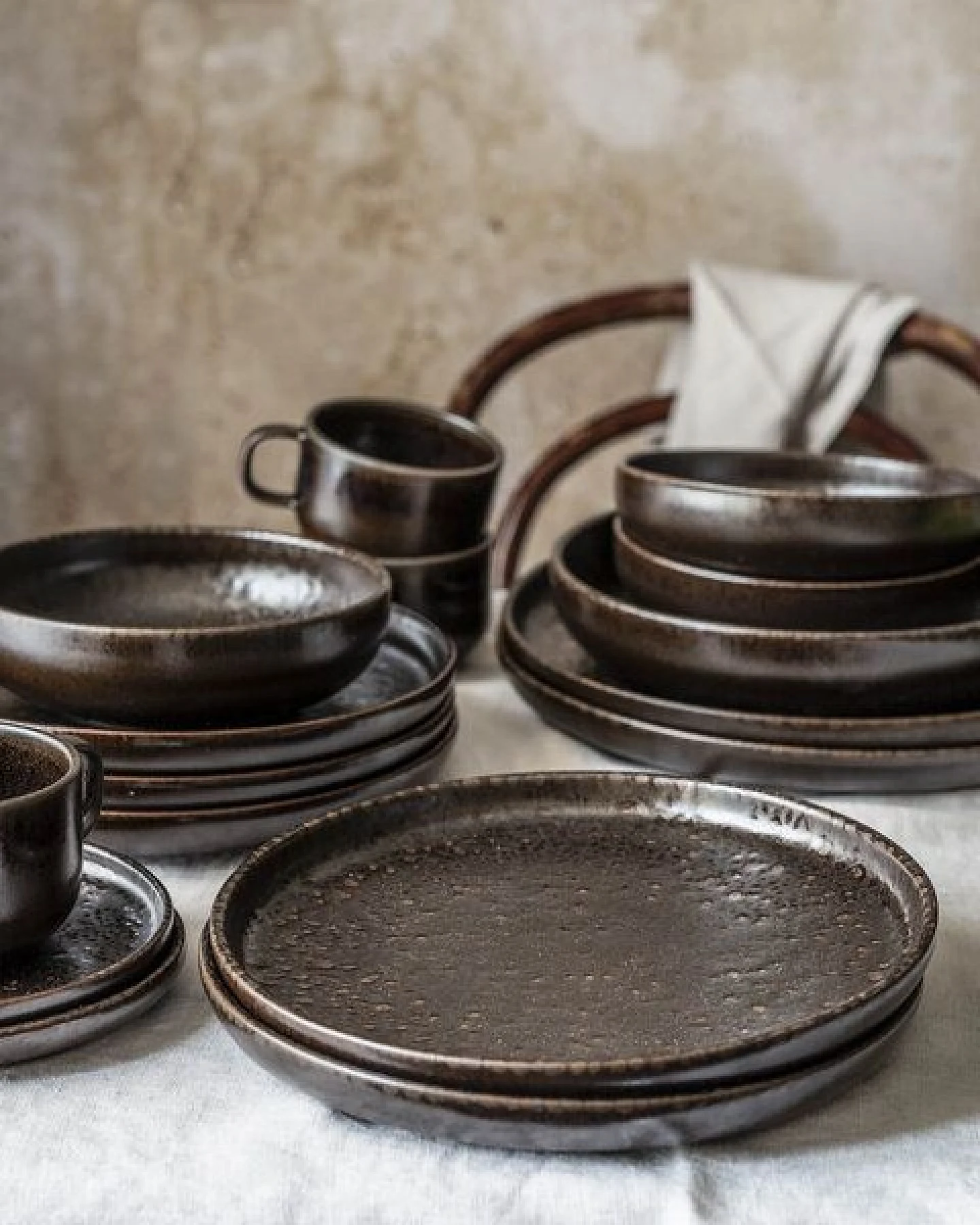 Gipfelstück Glockenklang Kaffeeuntertassen-Set, Steinzeug – Ansicht 2