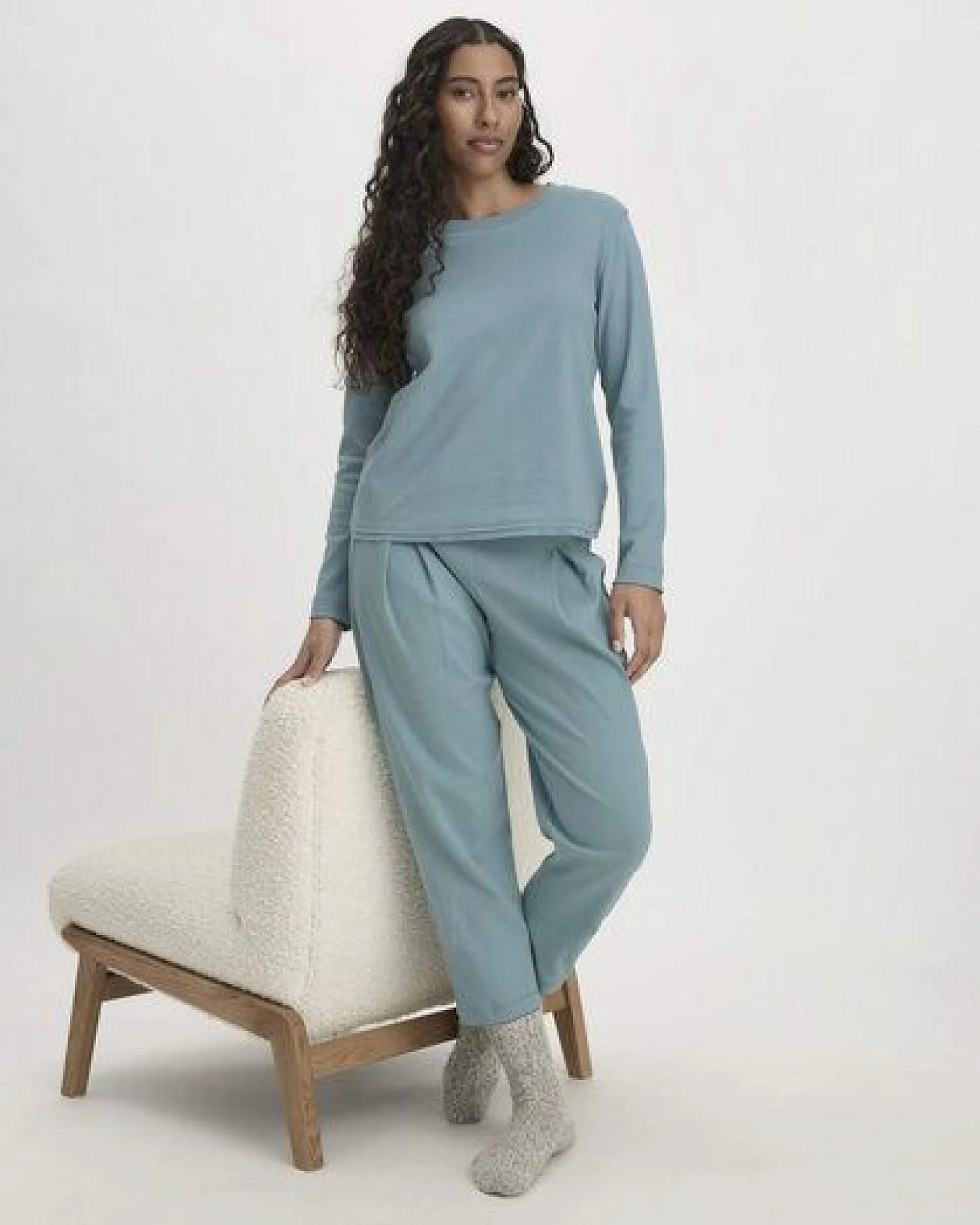 hessnatur Pyjama Regular PURE NATURE aus reiner Bio-Baumwolle – Ansicht 2