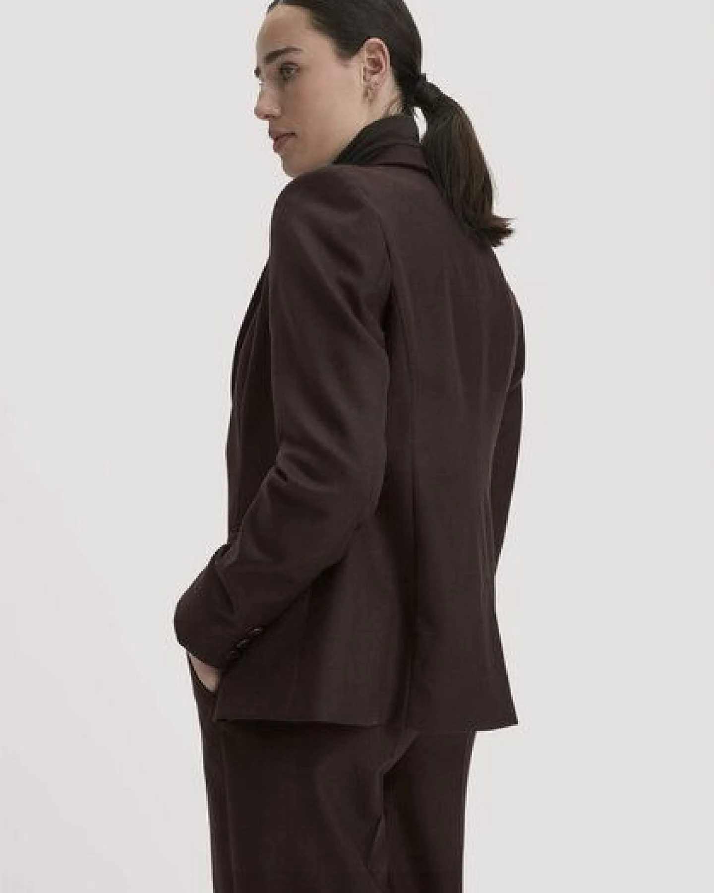 hessnatur Wollblazer Regular aus reiner Schurwolle – Ansicht 2