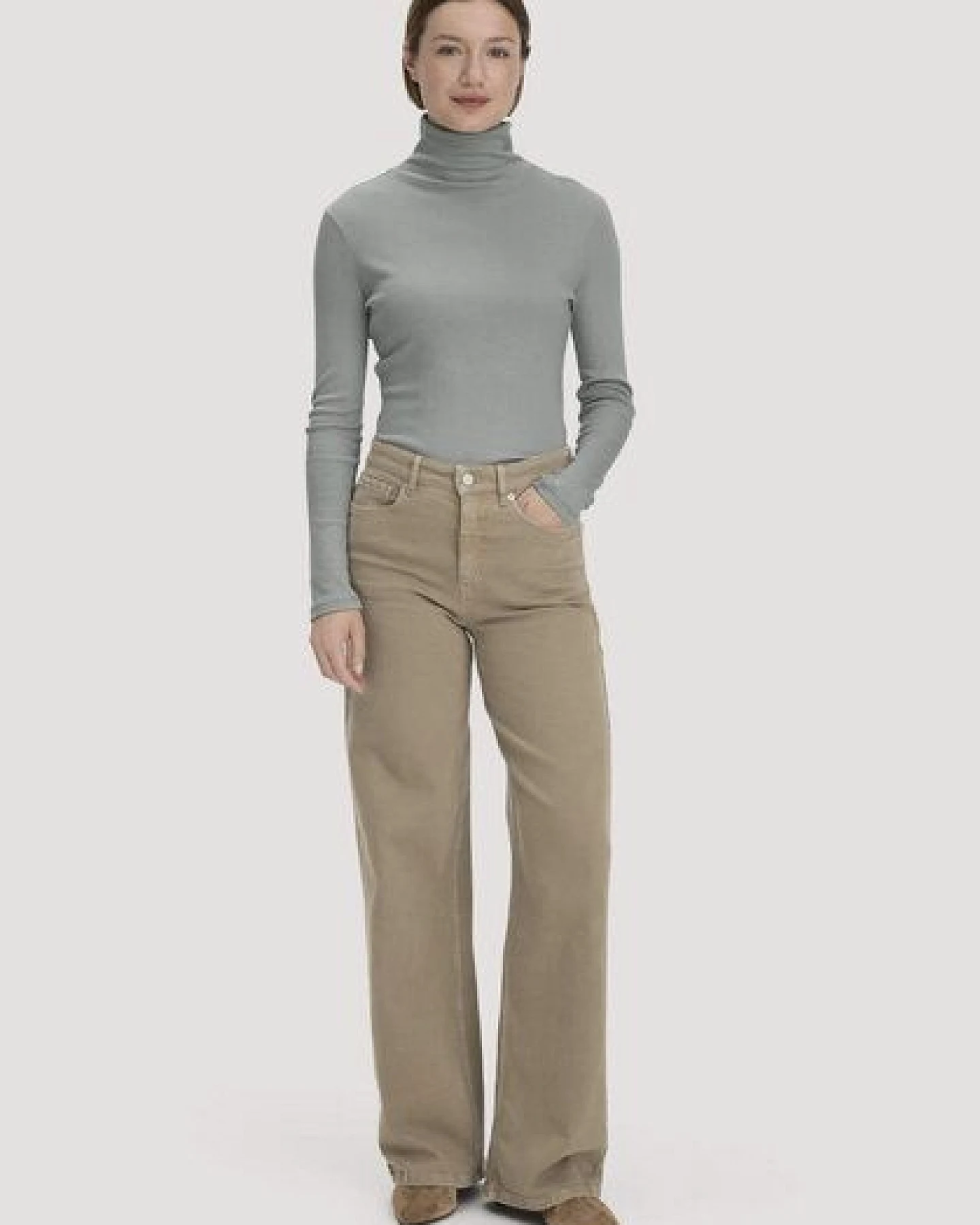 hessnatur Softrib Longsleeve Fitted aus Bio-Baumwolle und TENCEL Modal – Ansicht 2
