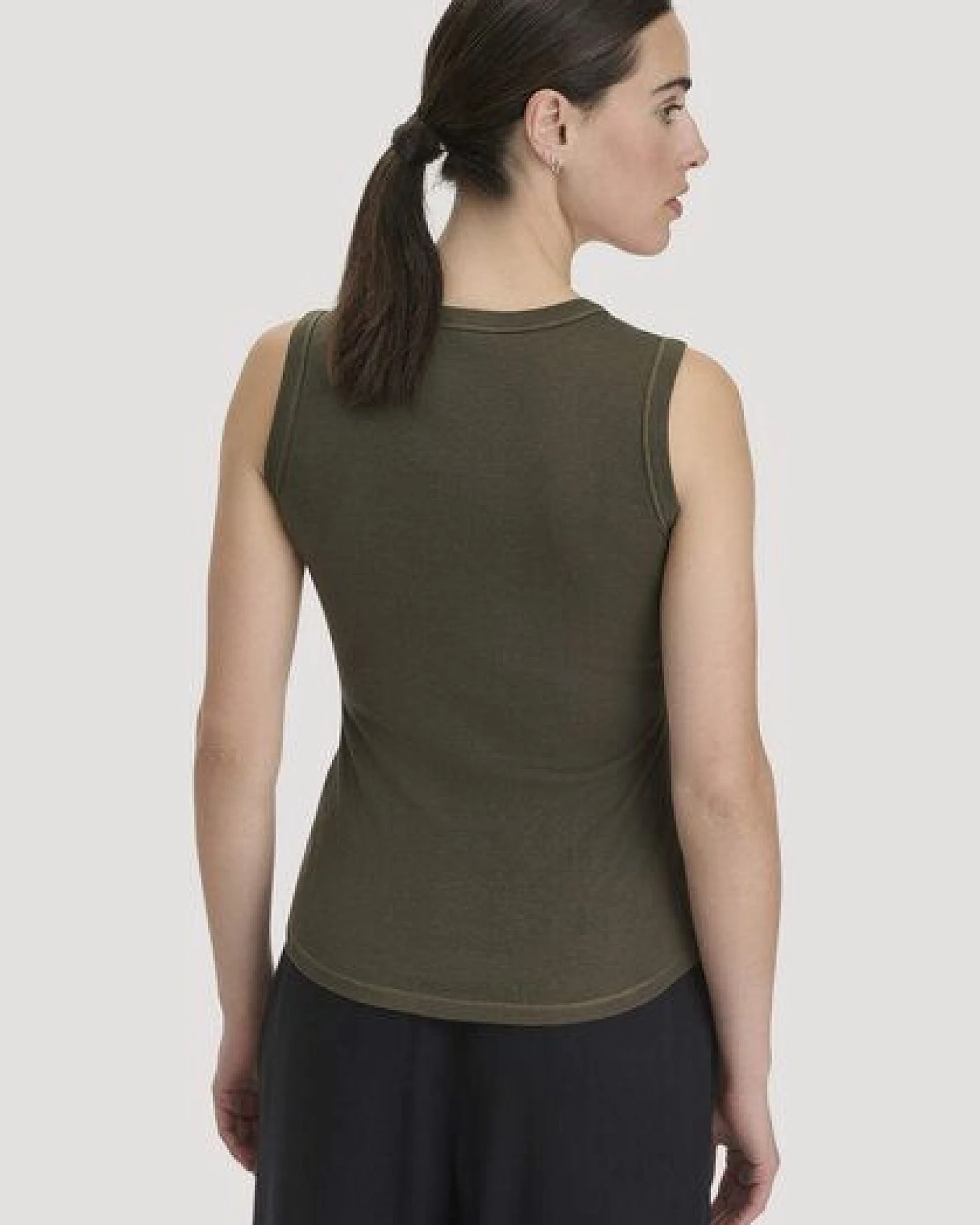 hessnatur Softrib Top Fitted aus Bio-Baumwolle und TENCEL Modal – Ansicht 2