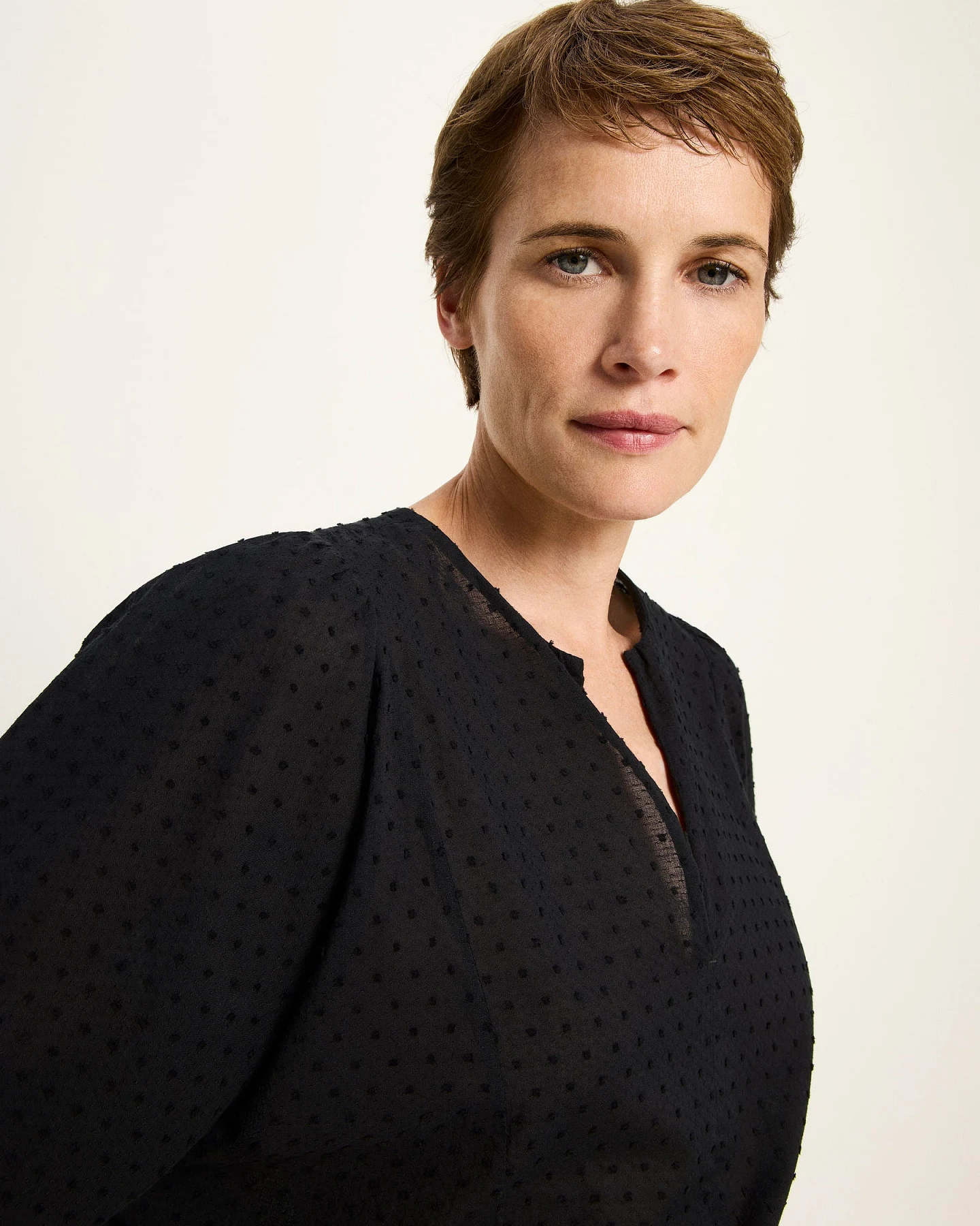 Strukturbluse mit Kräuseln – Ansicht 3