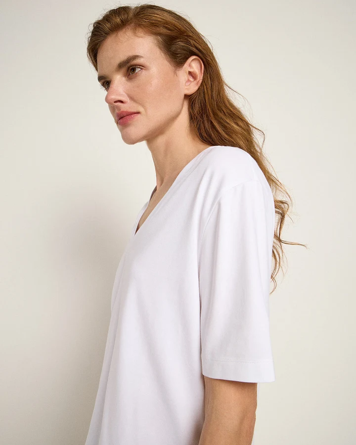 Shirt mit V-Ausschnitt (GOTS)