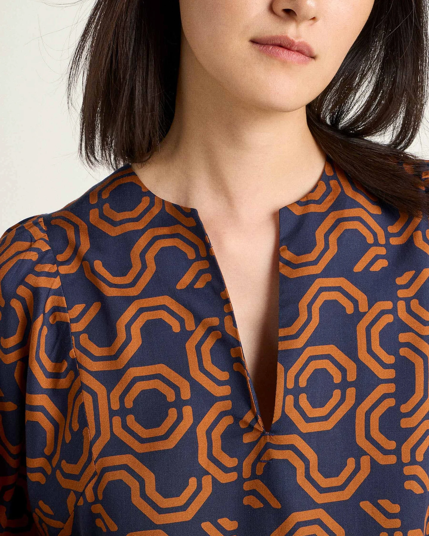 Bluse mit Kräuseln – Ansicht 3