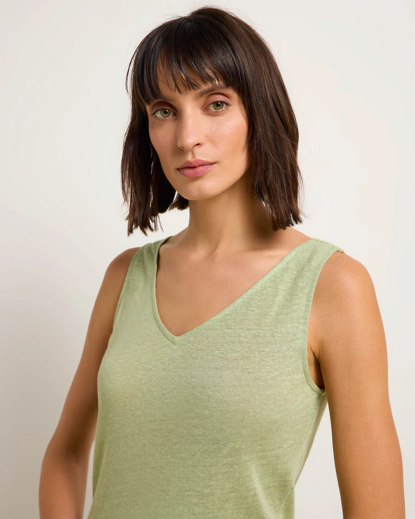 Tanktop mit V-Ausschnitt – Ansicht 3