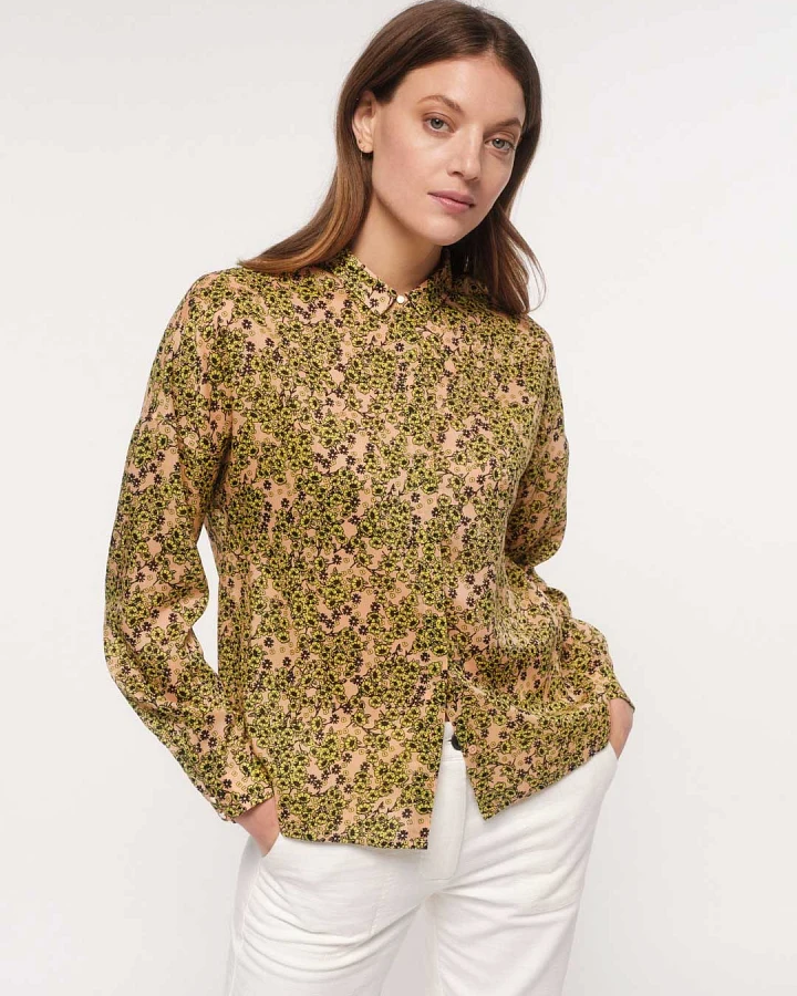 Print Flower Field Biscuit