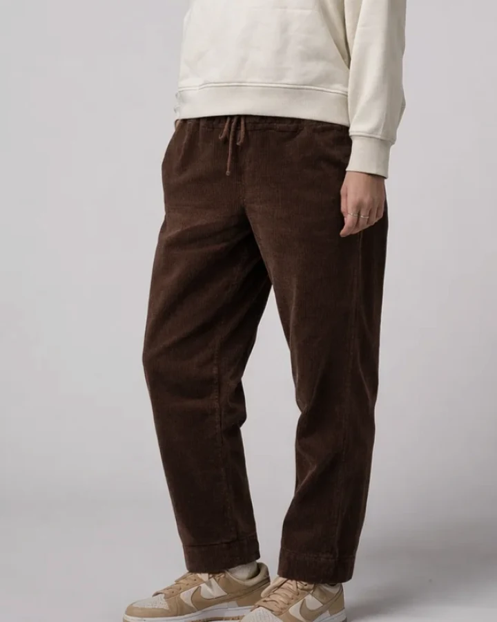 Côtelé Paris Damen vegan Hose Lazy In Schokoladenbraun