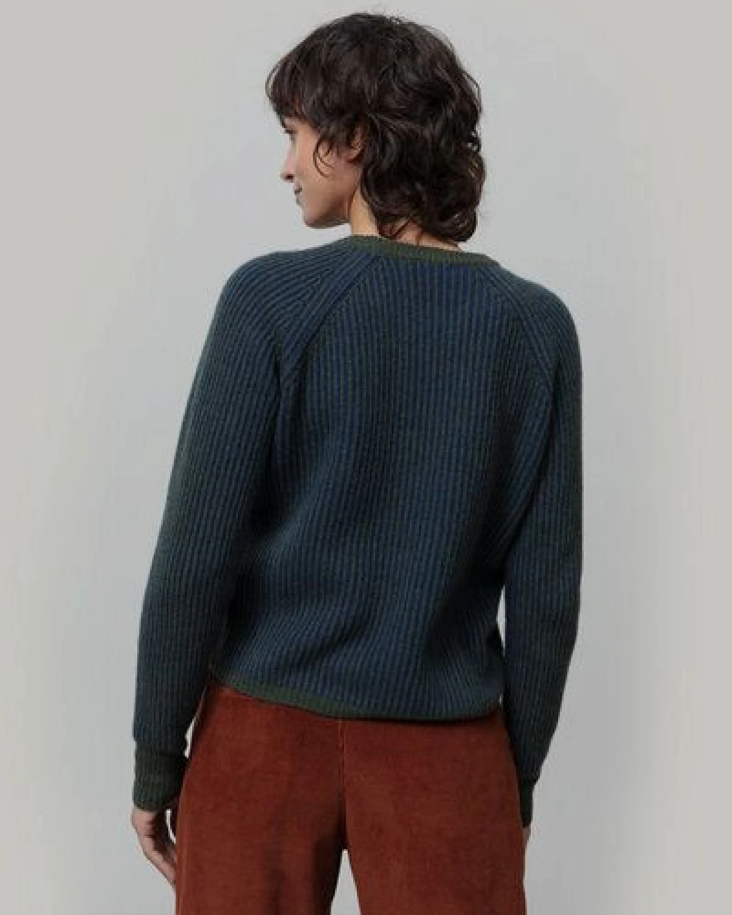 Rifò - Circular Fashion Made in Italy Recycelte Kaschmirwolle Pullover - Emilia – Ansicht 4