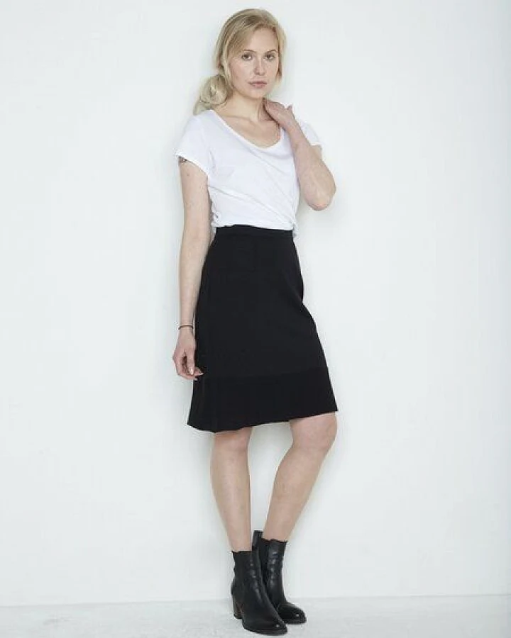 Susan's Fashion schwarzer Rock Jana aus Biomerinowolle