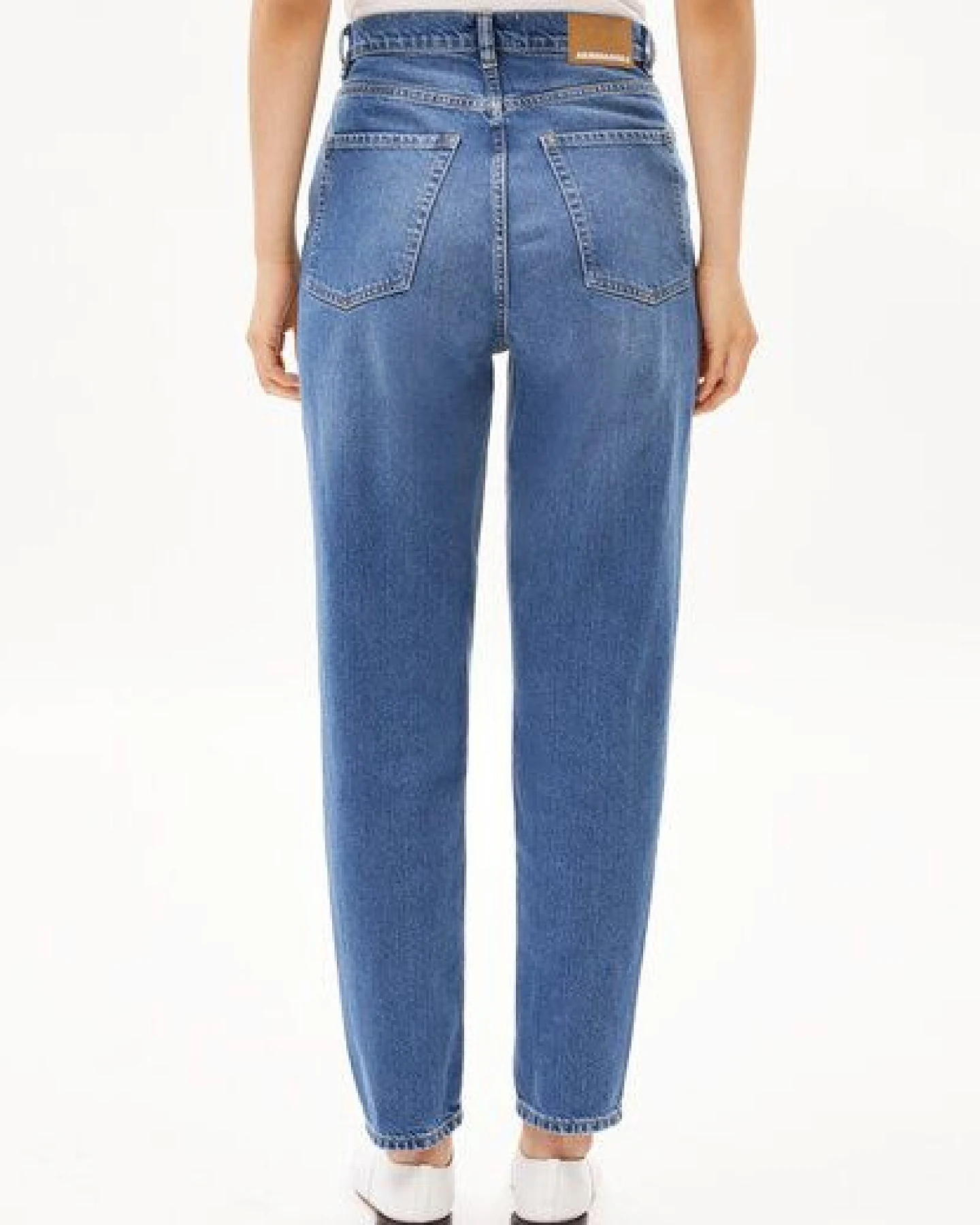 ARMEDANGELS MAIRAA Damen Jeans Mom Fit High Waist Ankle recycelte Baumwolle Non-Stretch – Ansicht 2